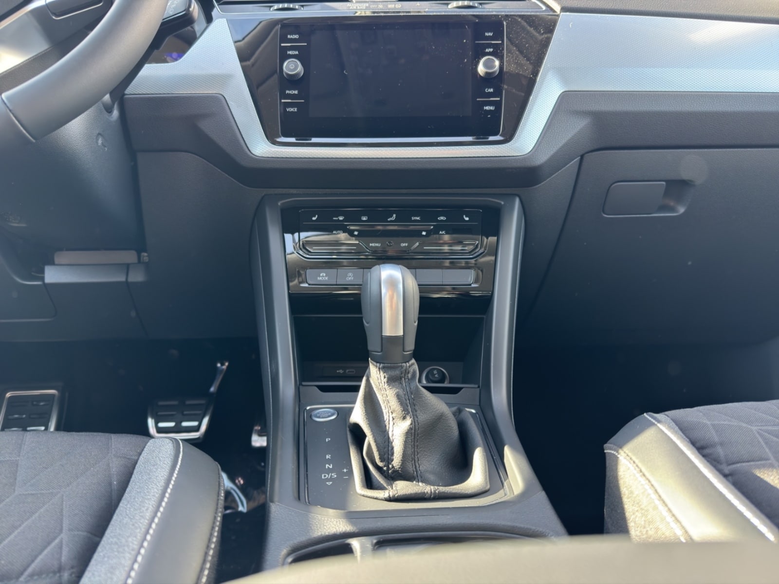 Volkswagen Touran – Bild 8