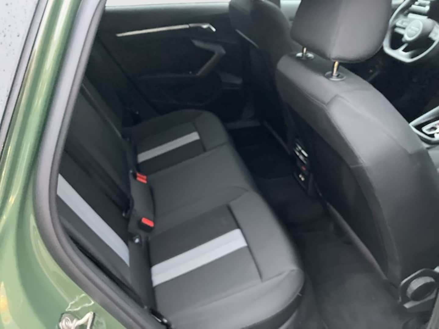 Bild über Audi A3 Sportback 35 TDI S tronic - für weitere Informationen kontaktieren Sie den Audi Partner