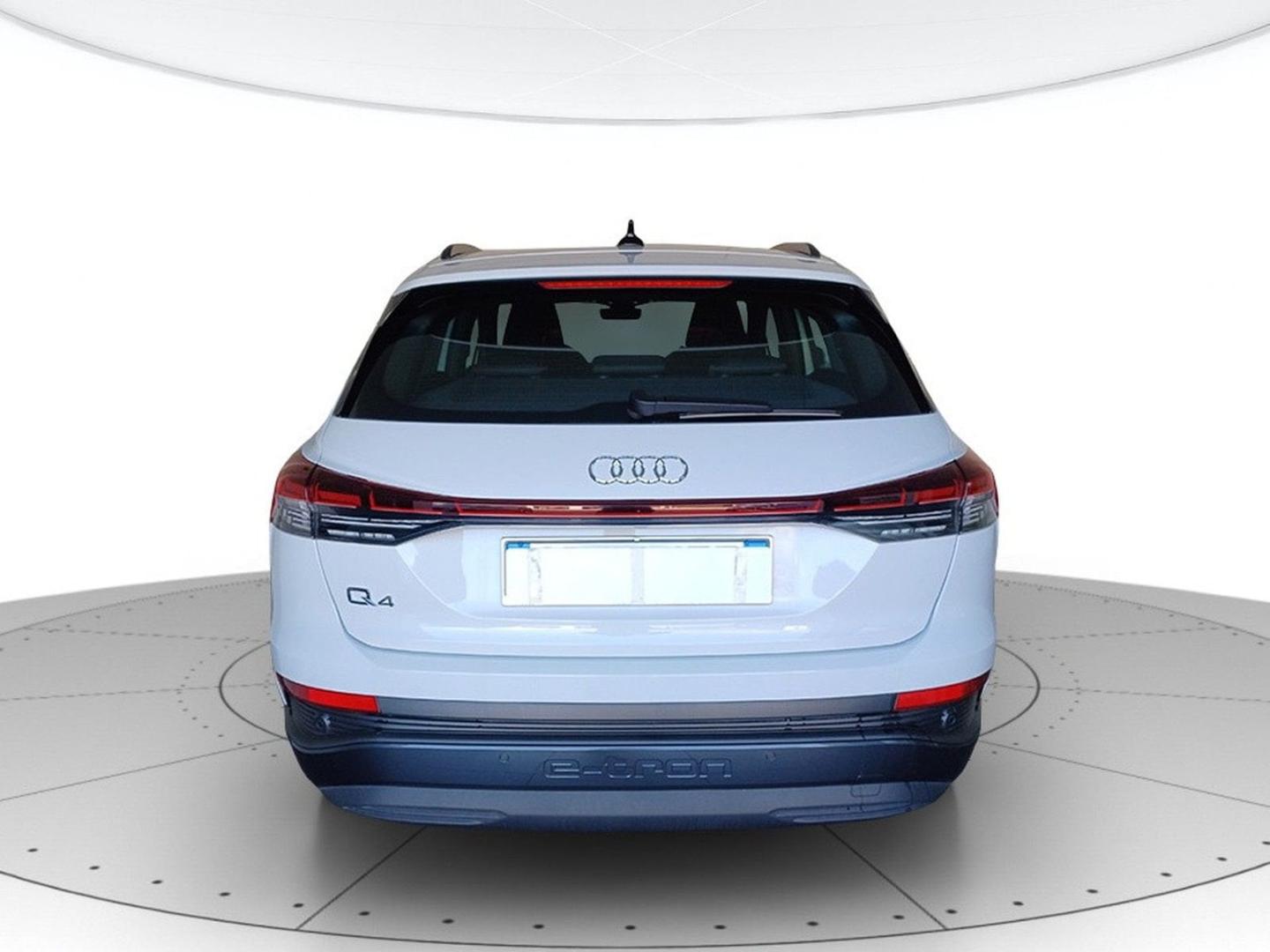 Immagine di Audi Q4 e-tron Business Advanced 40 e-tron 150,00 kW - Vista: for more details contact your dealer