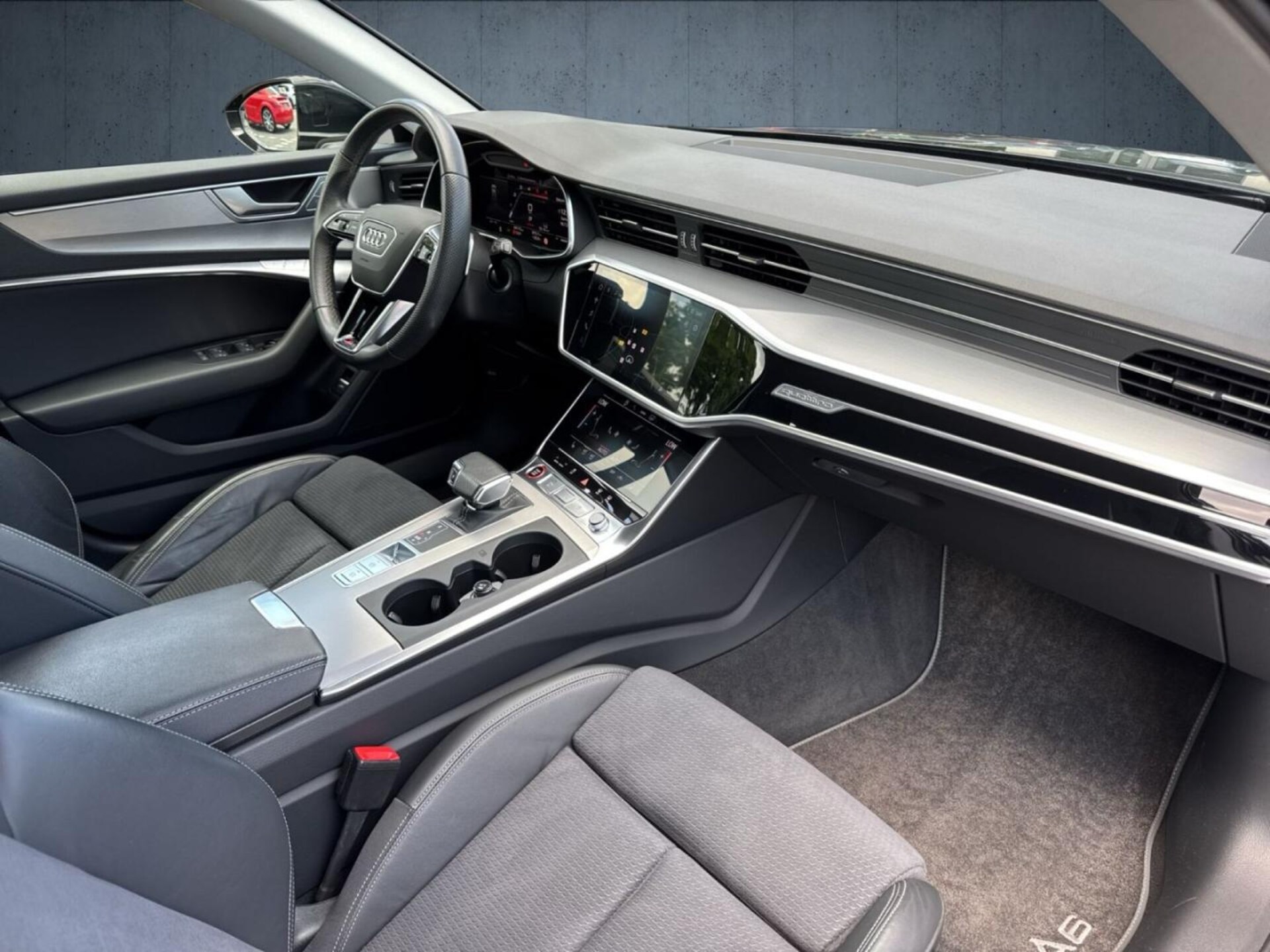 Audi S6 Avant