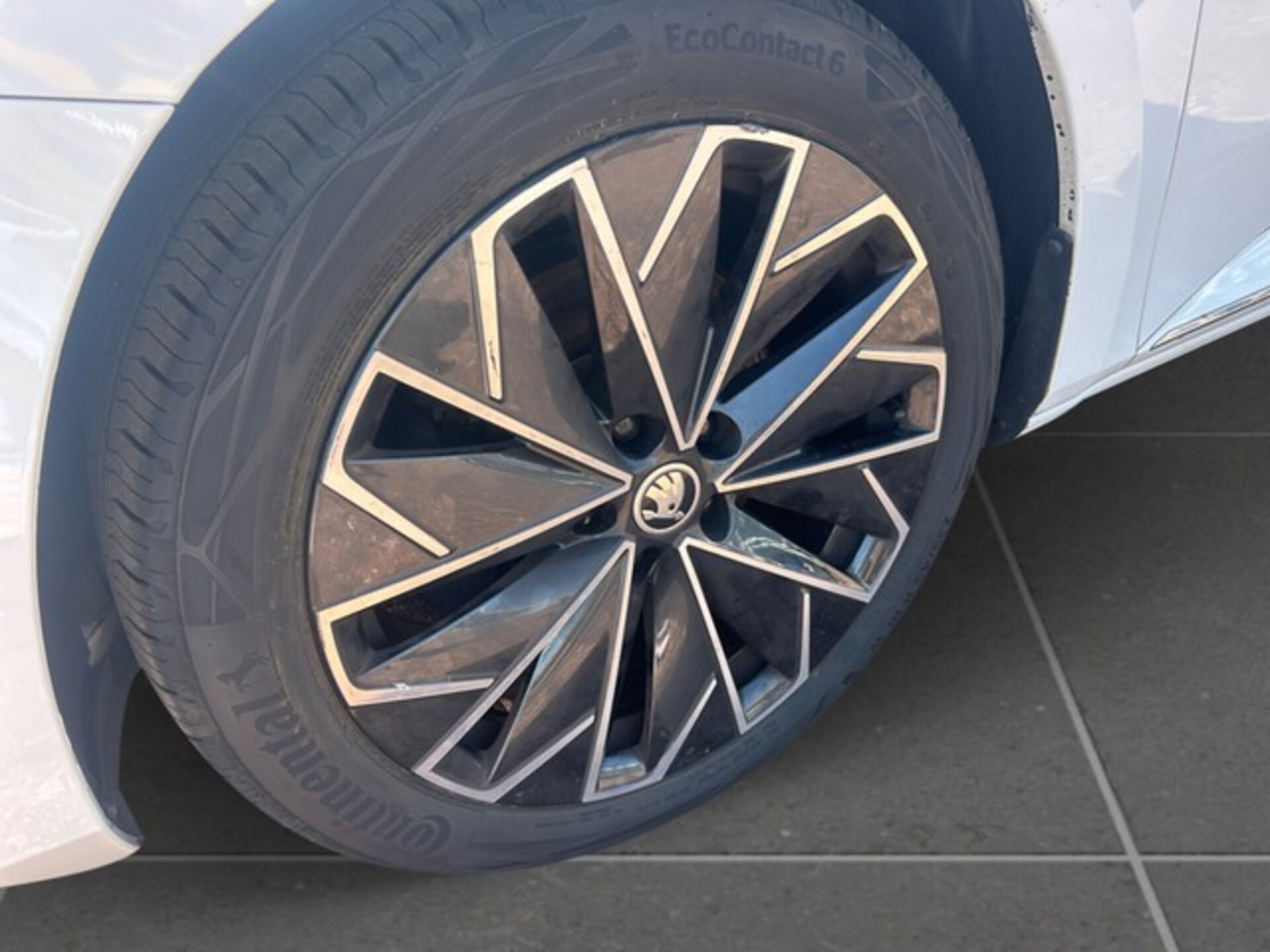 Skoda Superb Combi Laurin & Klement