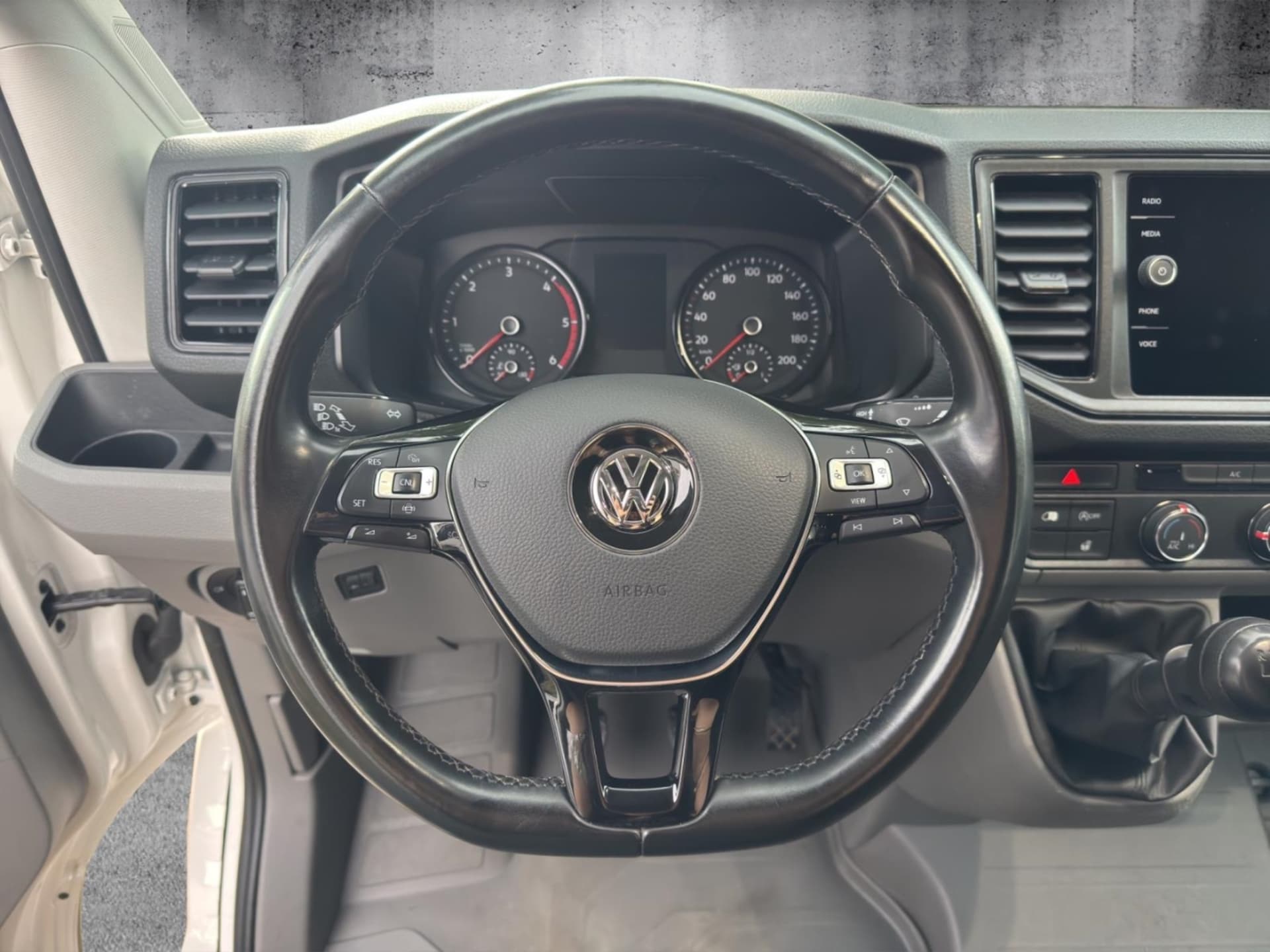 Volkswagen Crafter Kasten mittlerer Radstand