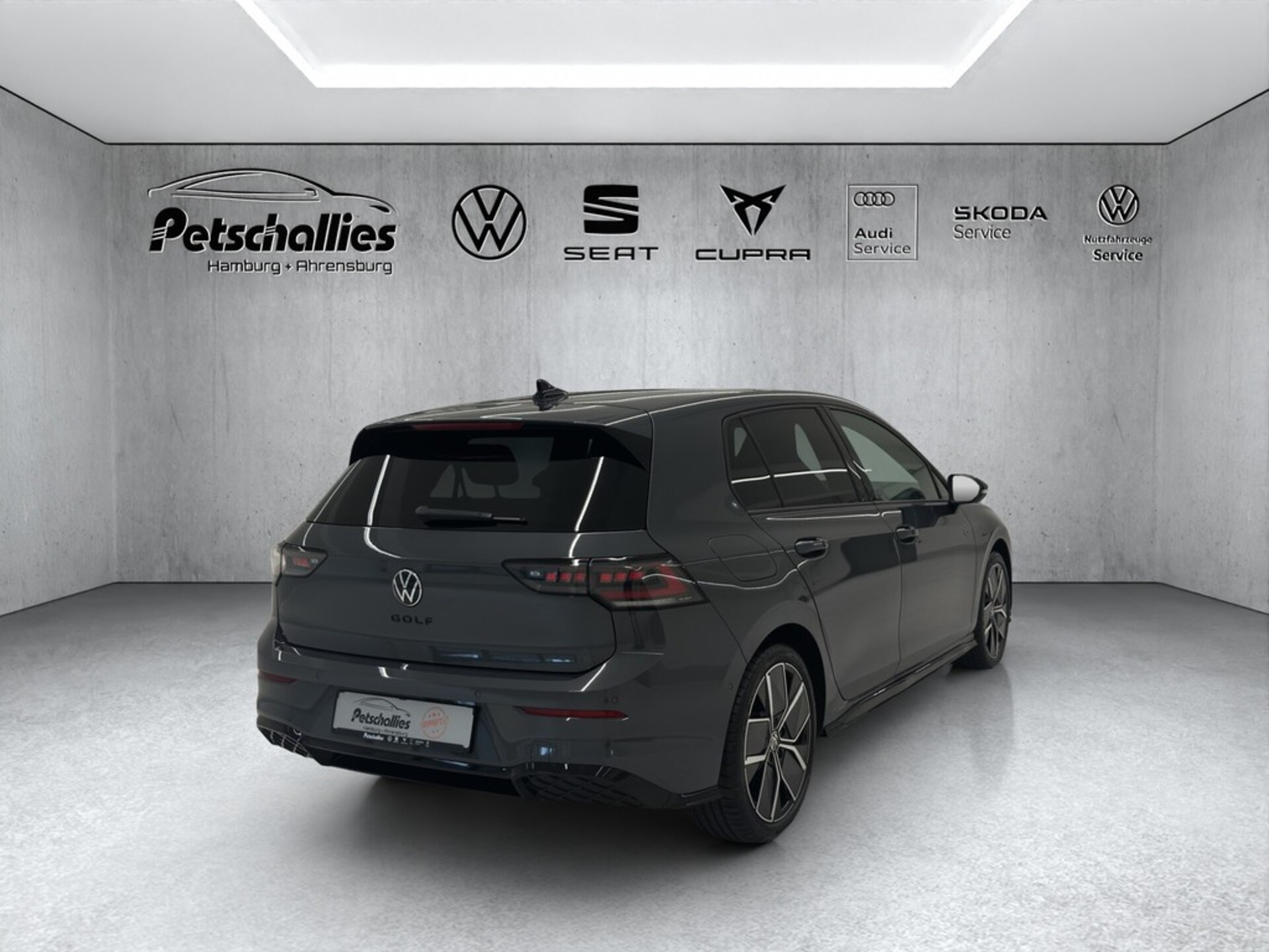 Volkswagen Golf R-Line