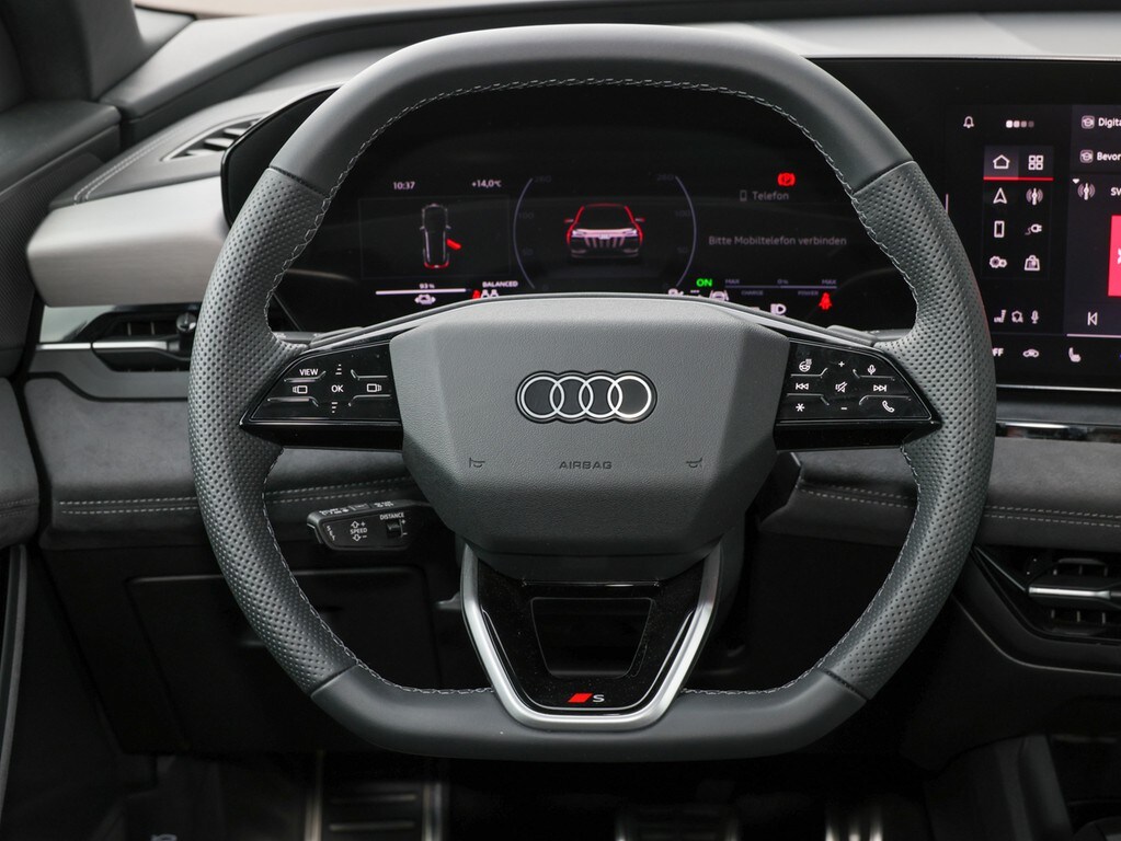 Image about Audi Q6 SUV e-tron e-tron quattro