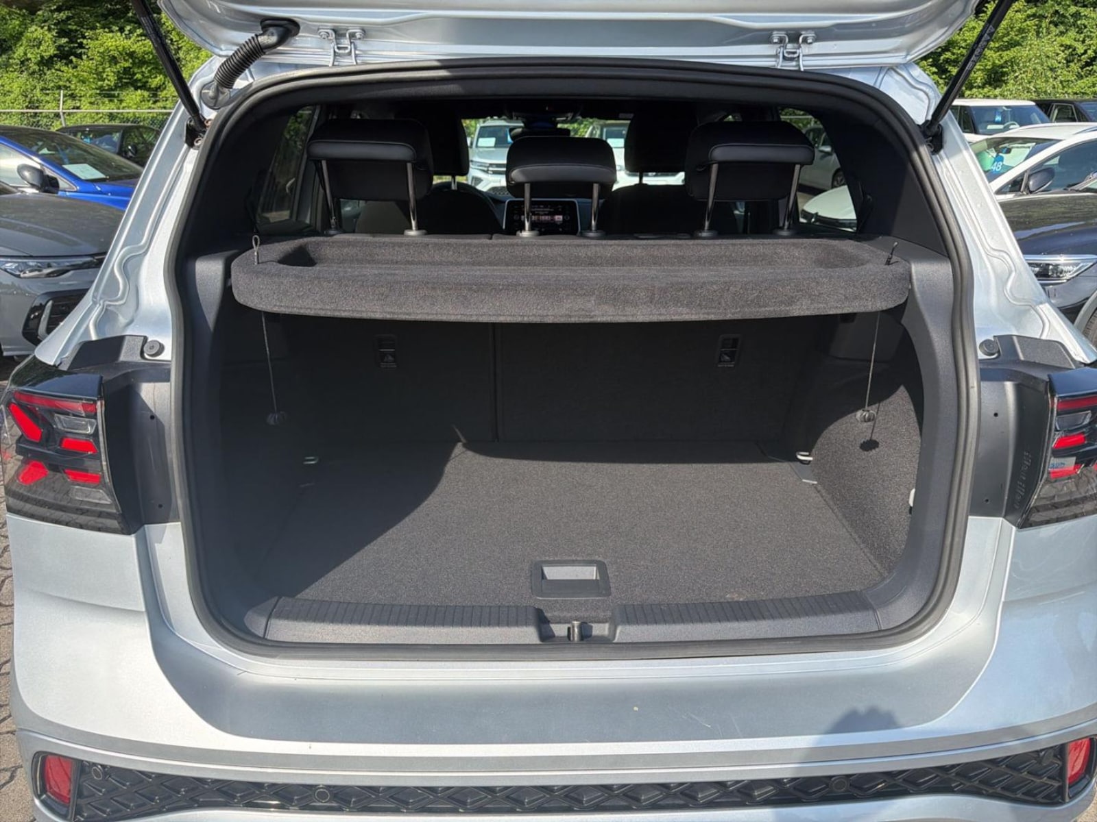 Volkswagen T-Cross – Bild 11