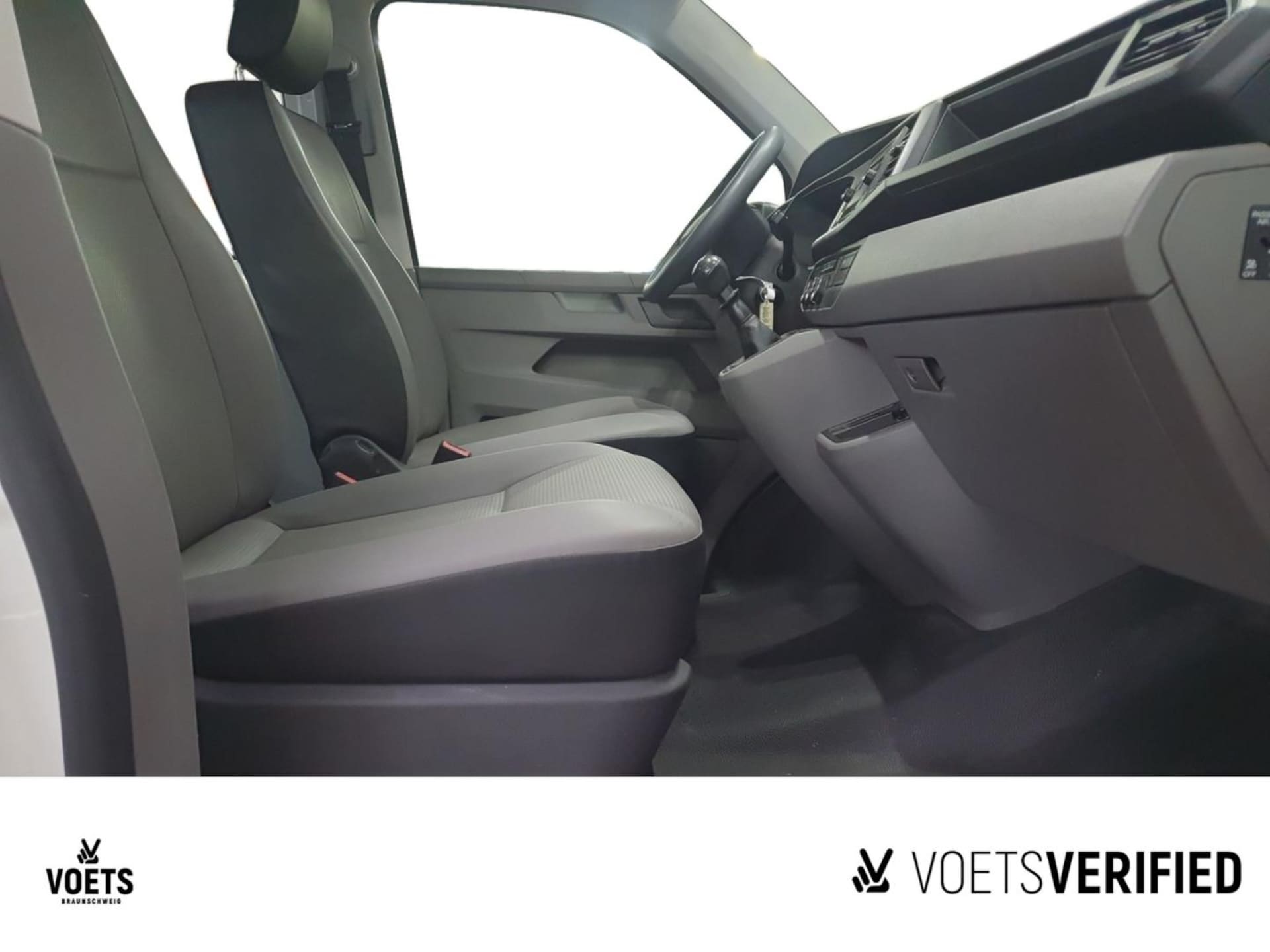 Volkswagen T6.1 Transporter Kombi kurzer Radstand