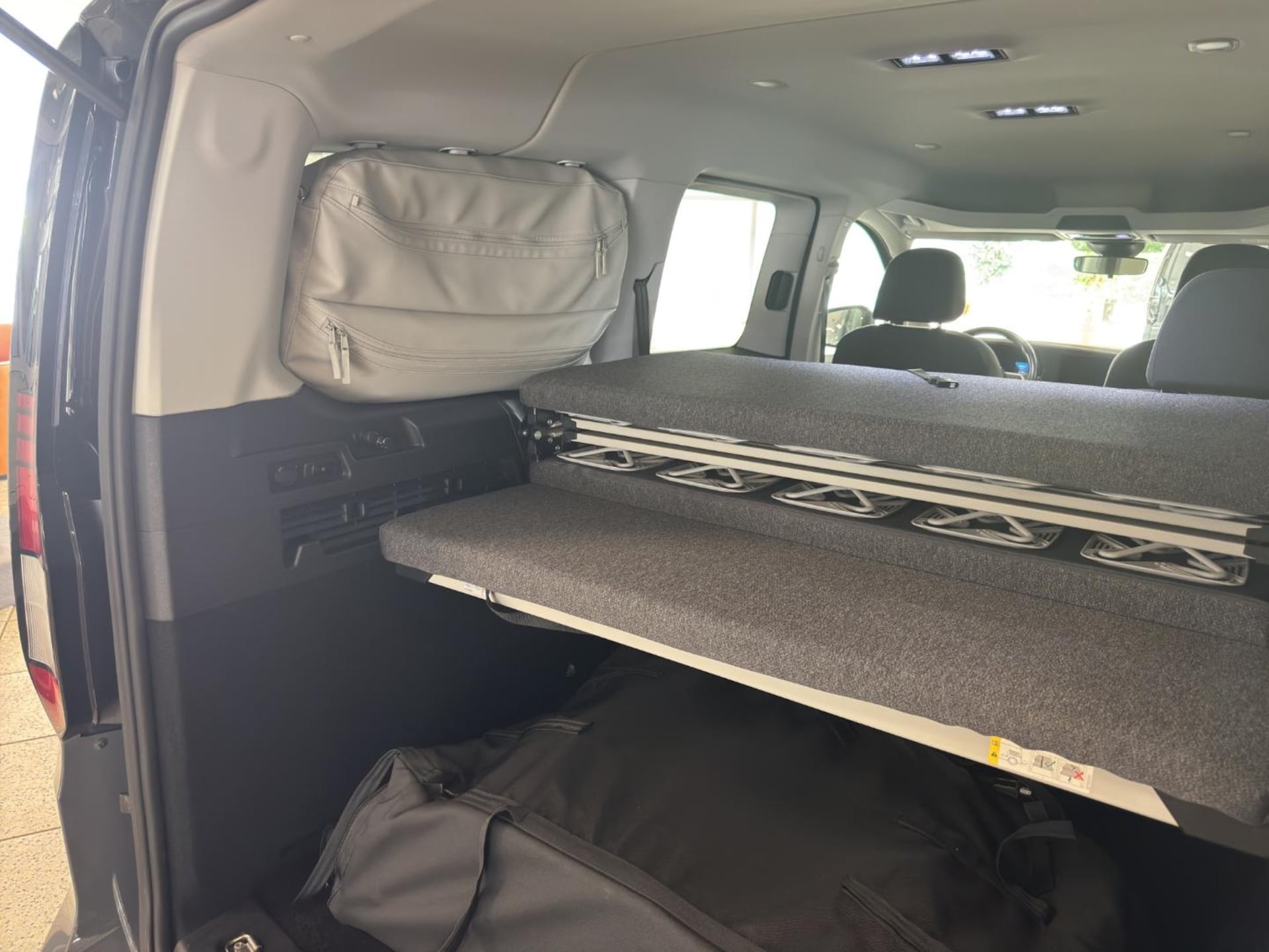 Volkswagen Caddy Maxi California