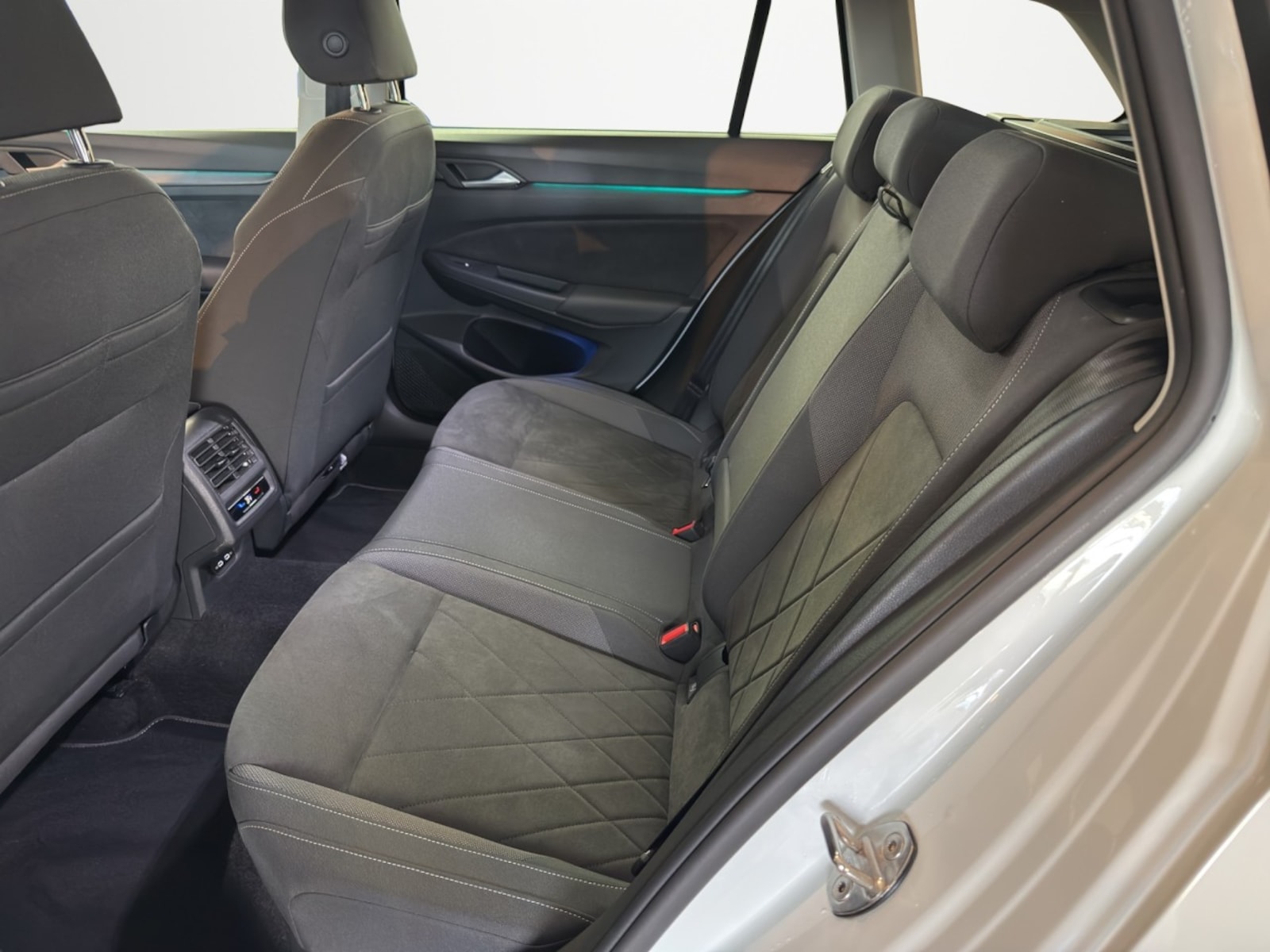 Volkswagen Golf Variant – Bild 12