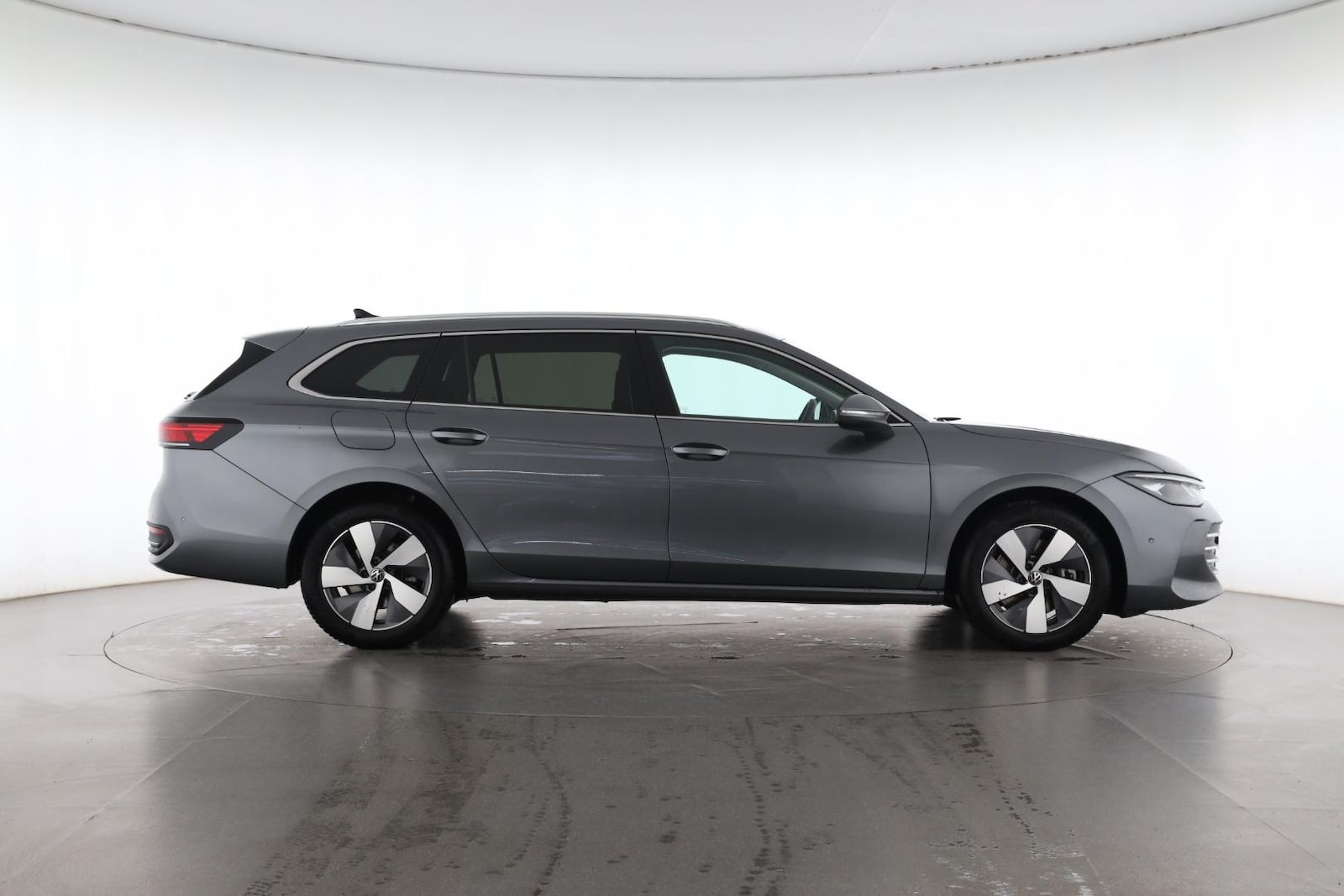 Volkswagen Passat – Bild 7