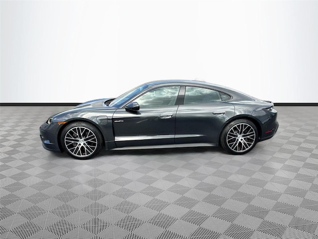 2025 Porsche Taycan