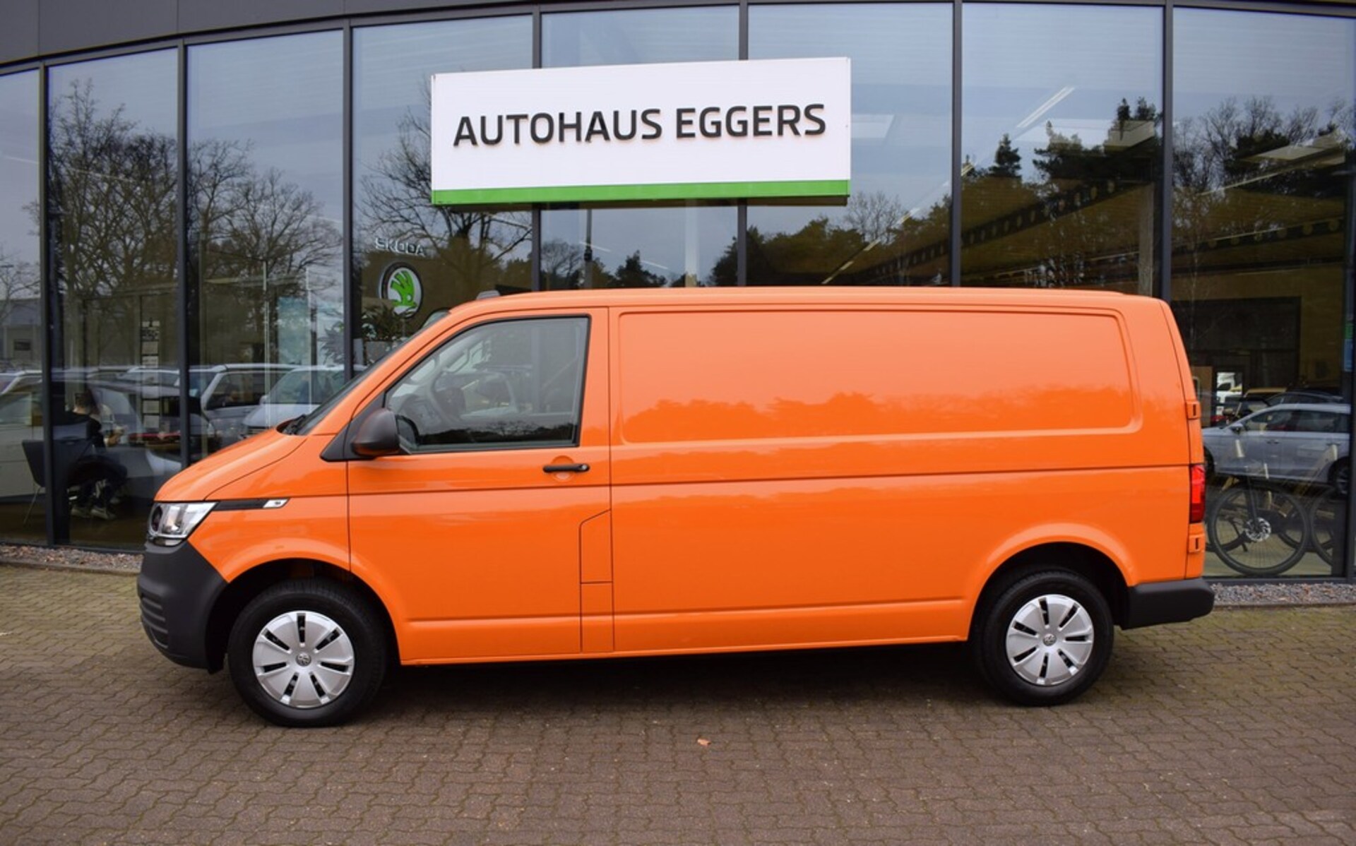 Volkswagen T6.1 Transporter Kasten langer Radstand