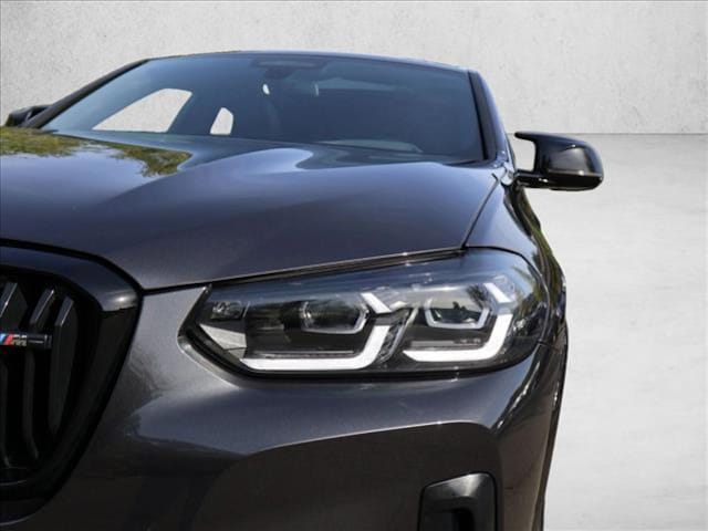2023 BMW X4