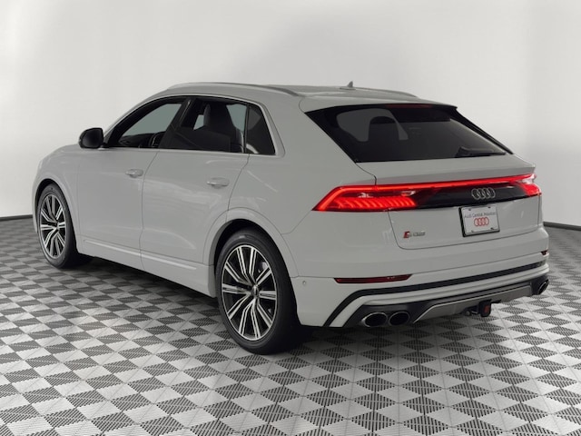 2023 Audi SQ8