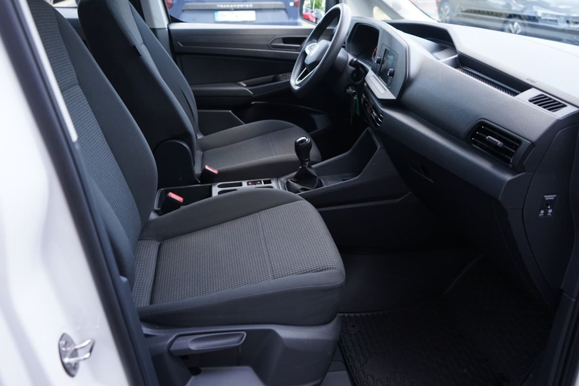 Volkswagen Caddy Kombi Basis-Modell