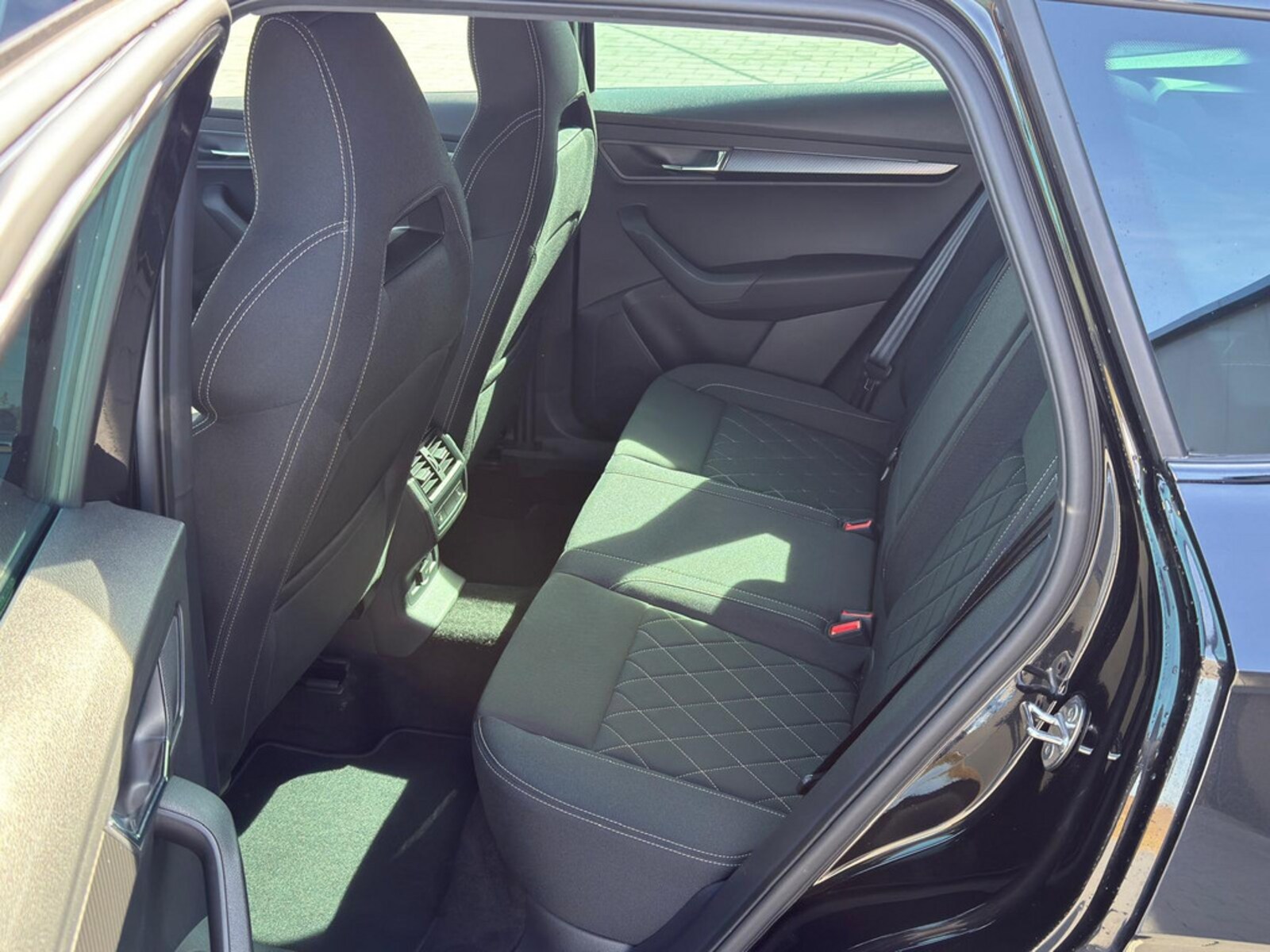Škoda Karoq – Bild 11
