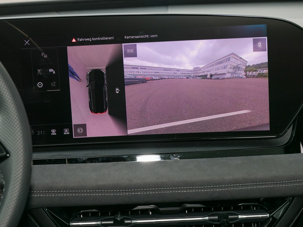 Image about Audi Q6 SUV e-tron e-tron quattro