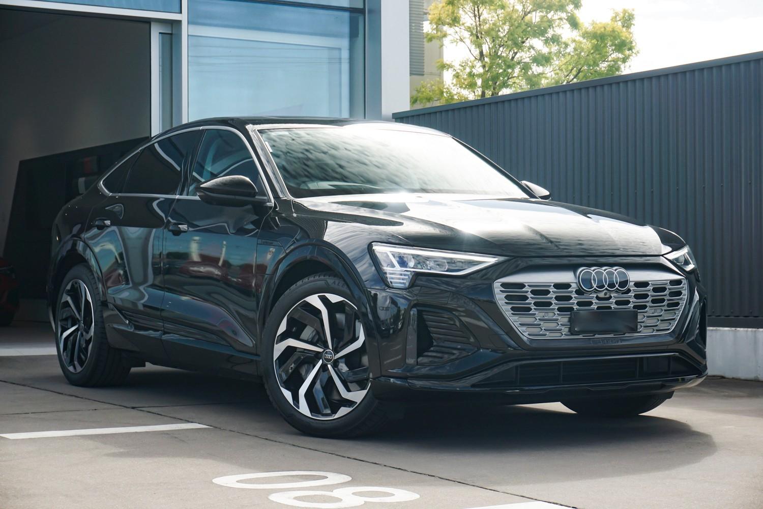 Image about Audi Q8 Sportback e-tron 55 e-tron quattro S line 300,00 kW