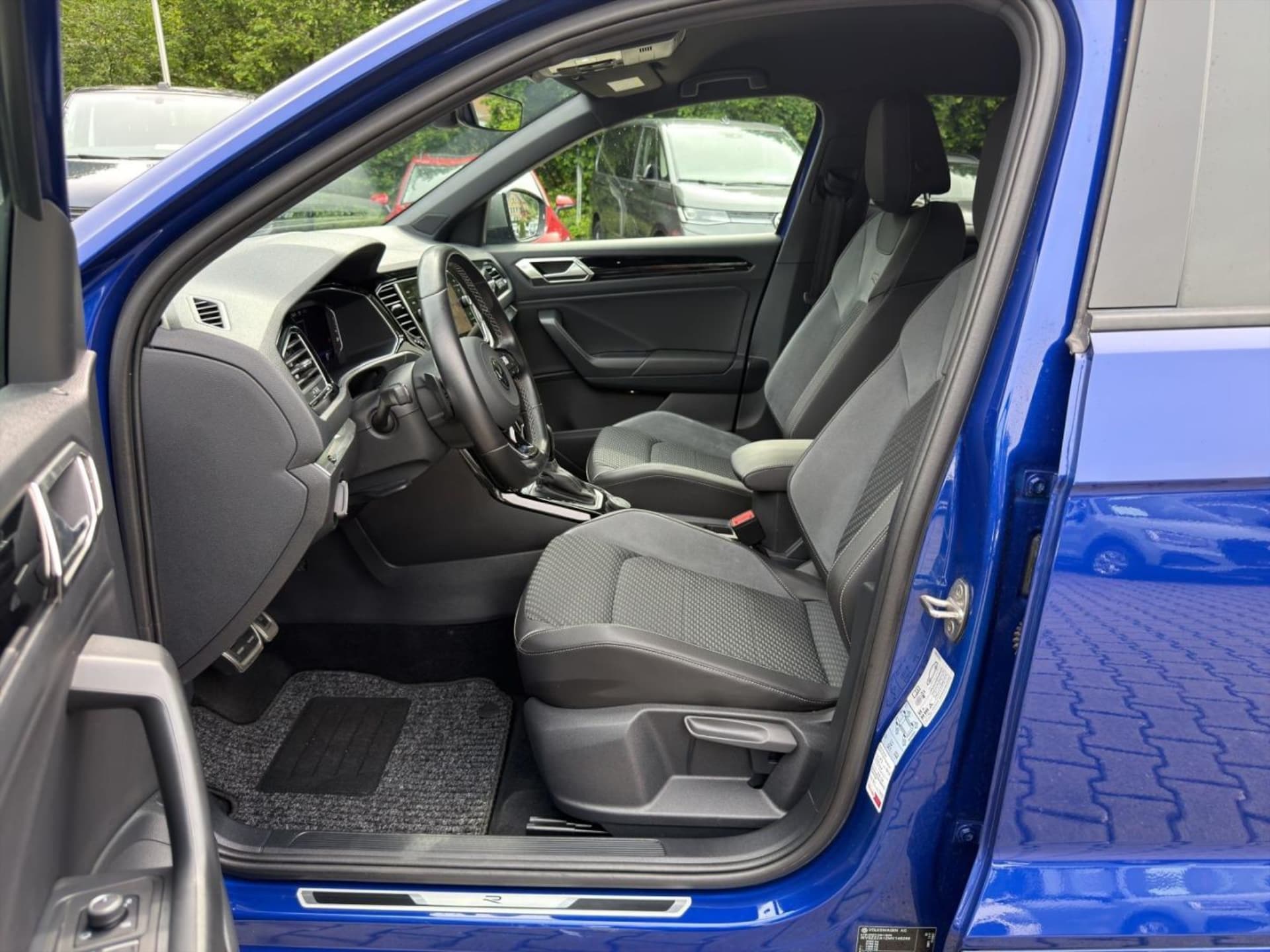 Volkswagen T-Roc R