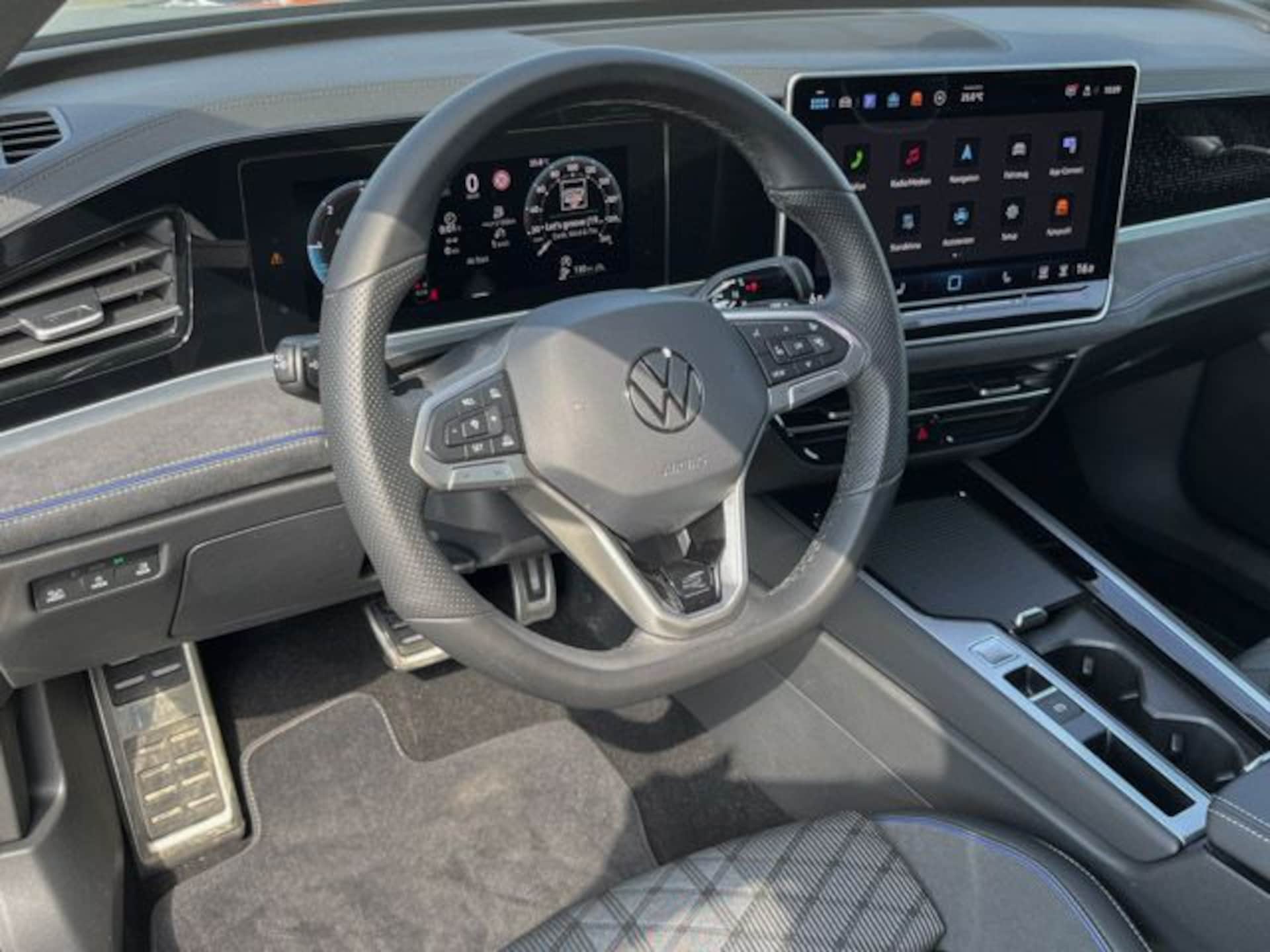 Volkswagen Passat R-Line