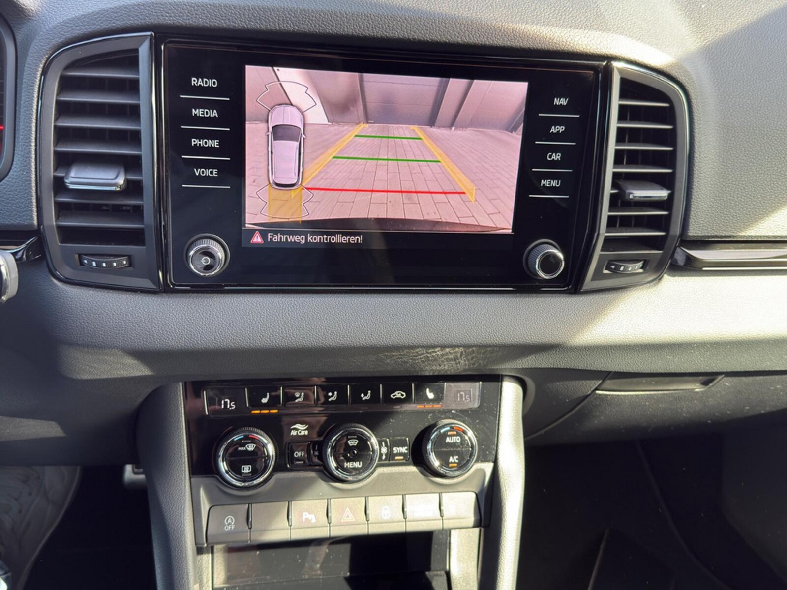 Škoda Karoq – Bild 14