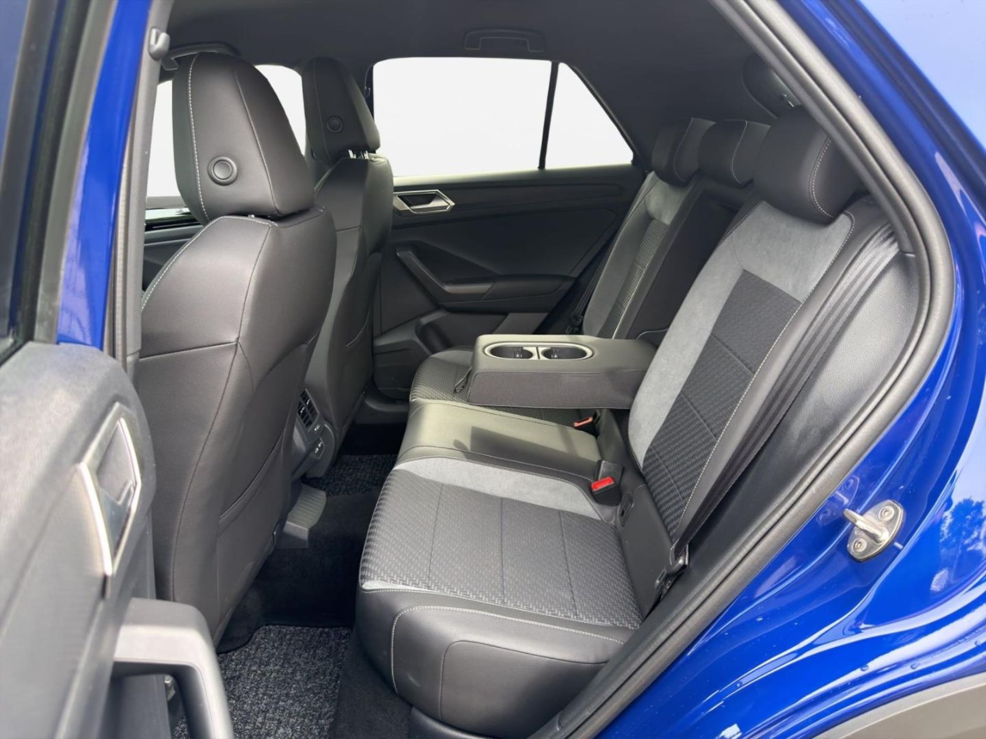 Volkswagen T-Roc R