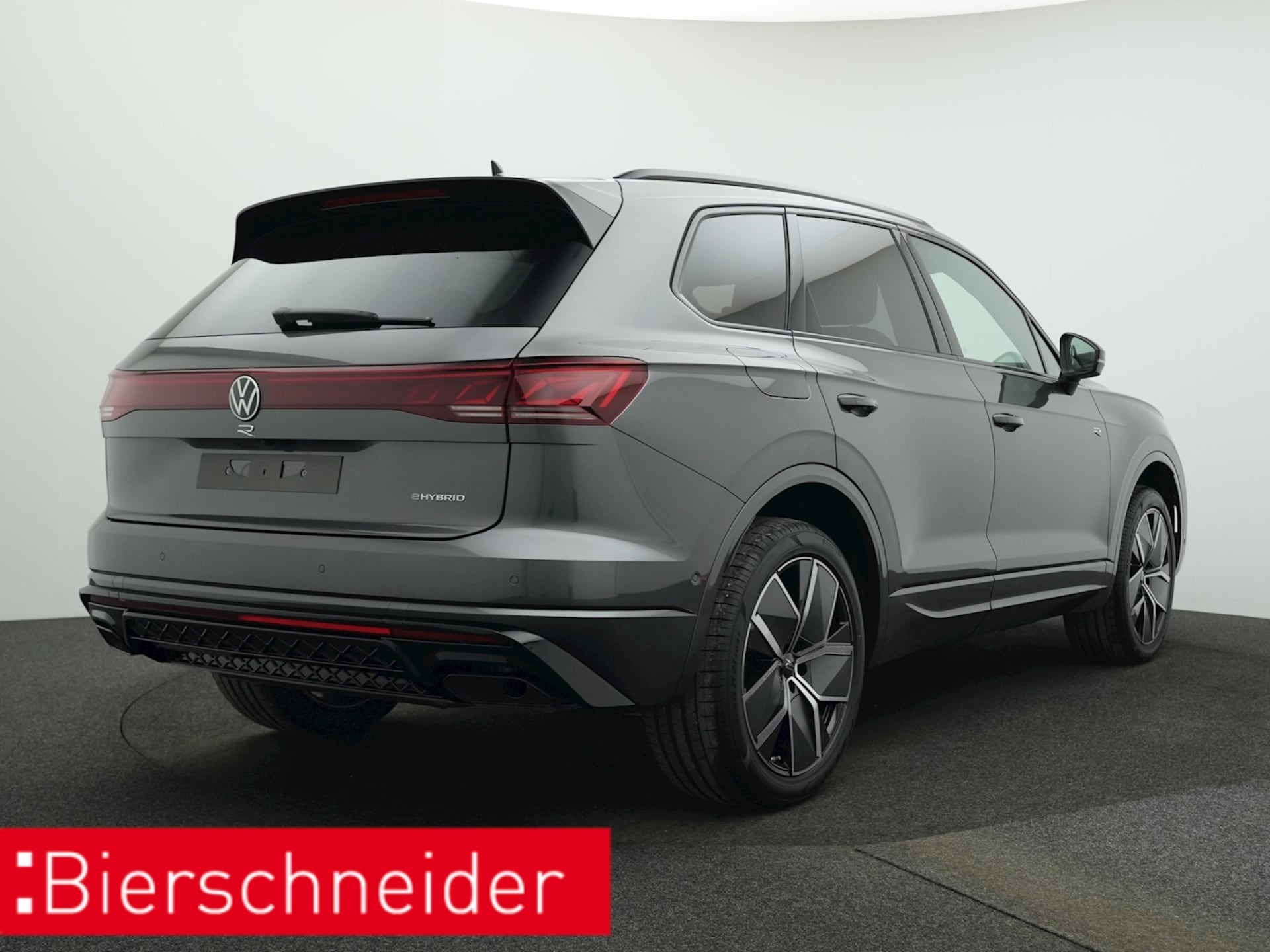Volkswagen Touareg R