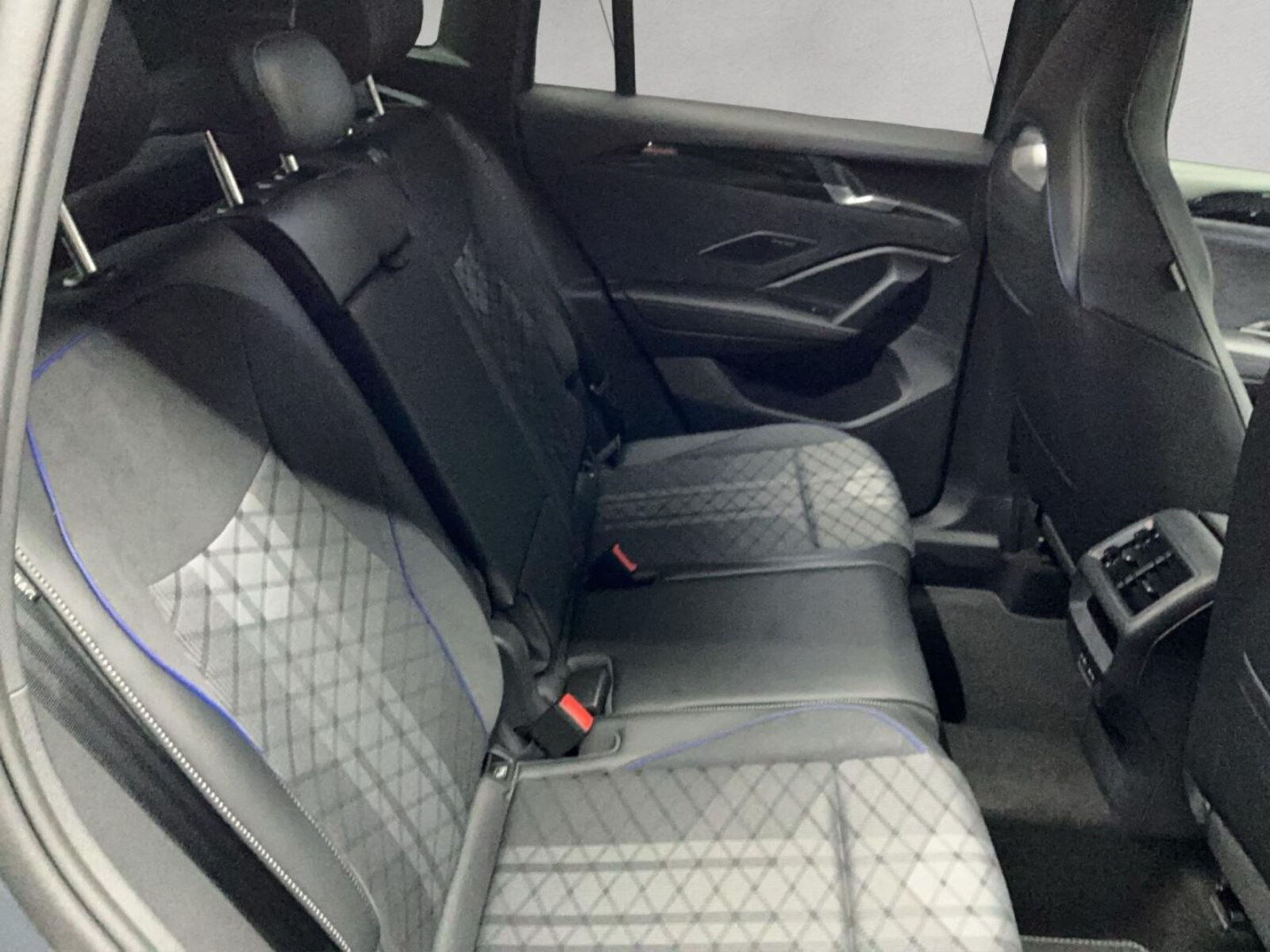 Volkswagen Tiguan – Bild 18