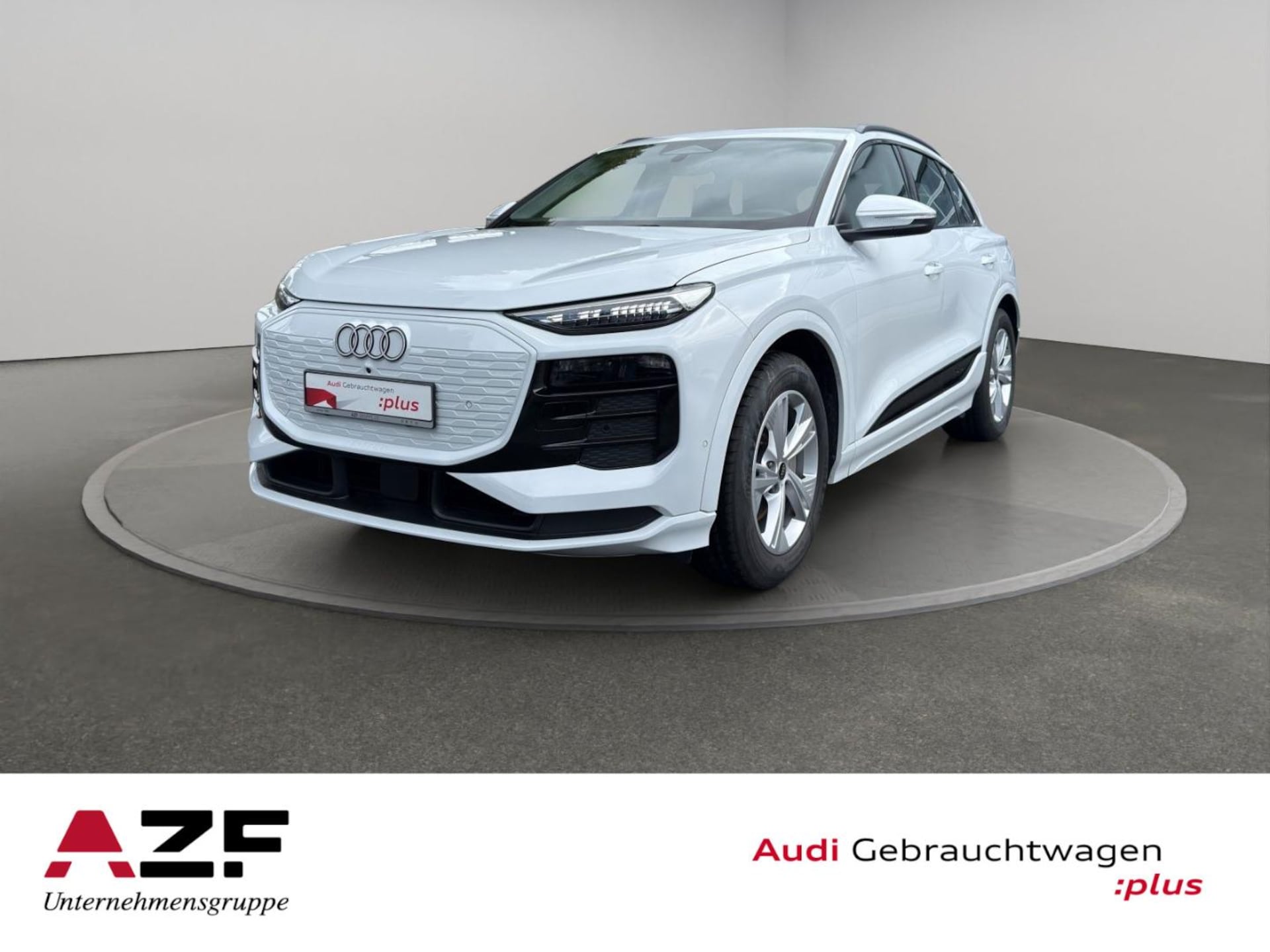 Audi Q6 SUV e-tron 2024