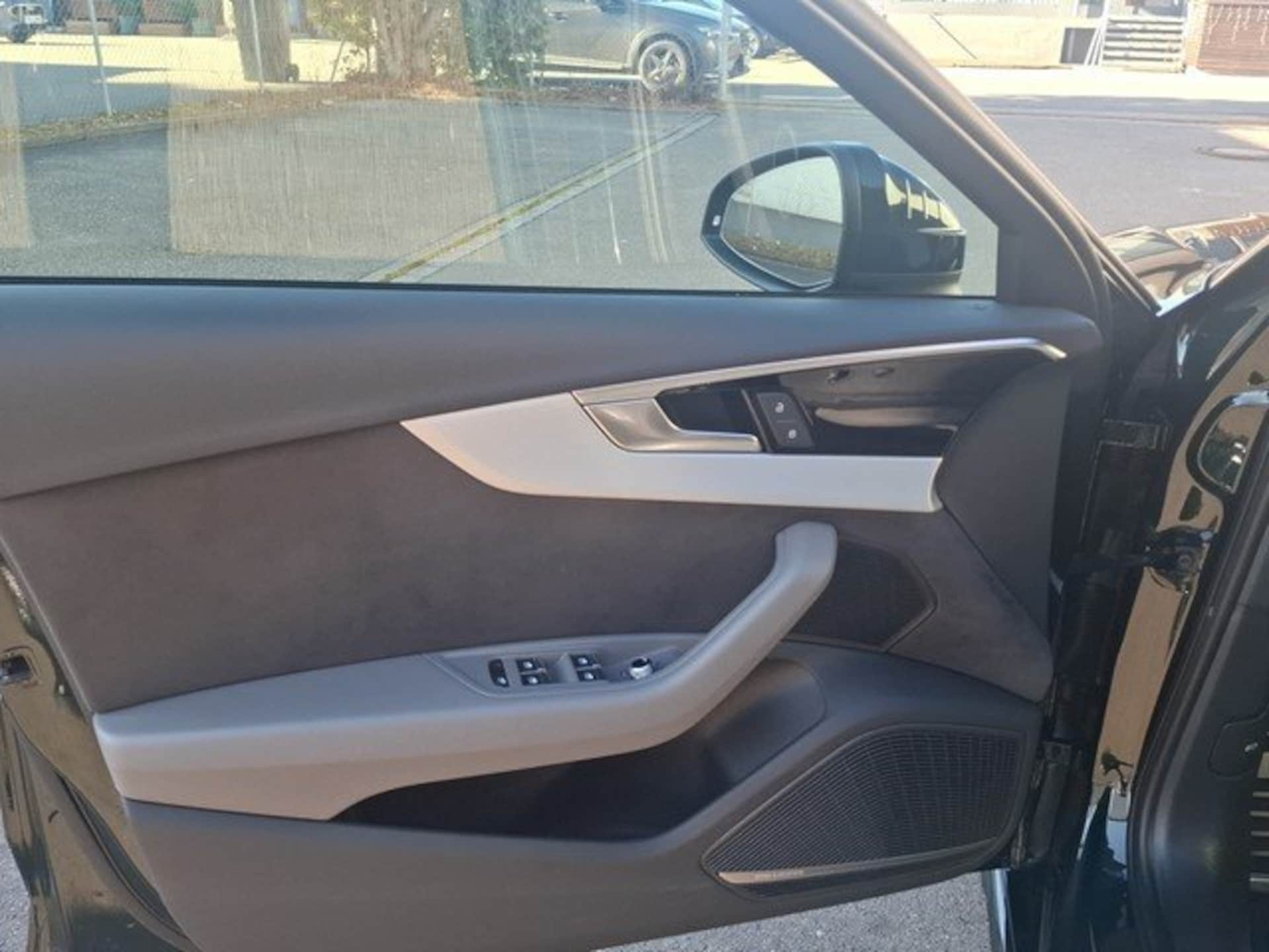 Audi S4 Avant
