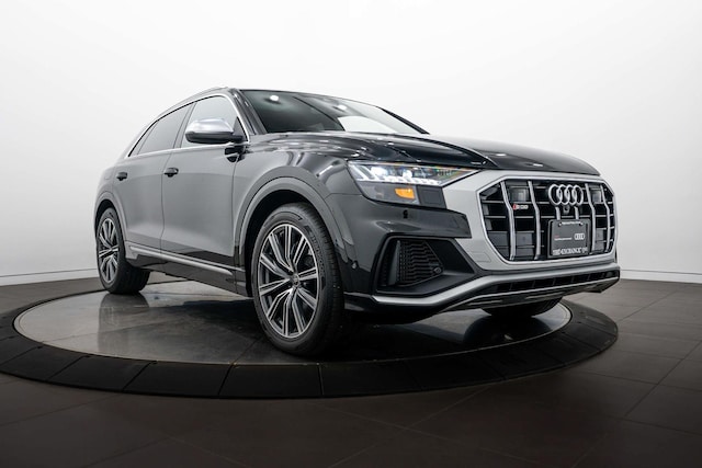 2023 Audi SQ8