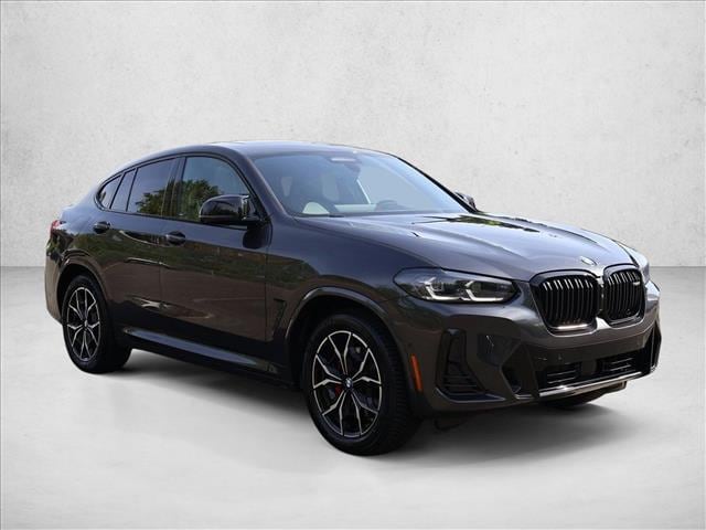 2023 BMW X4