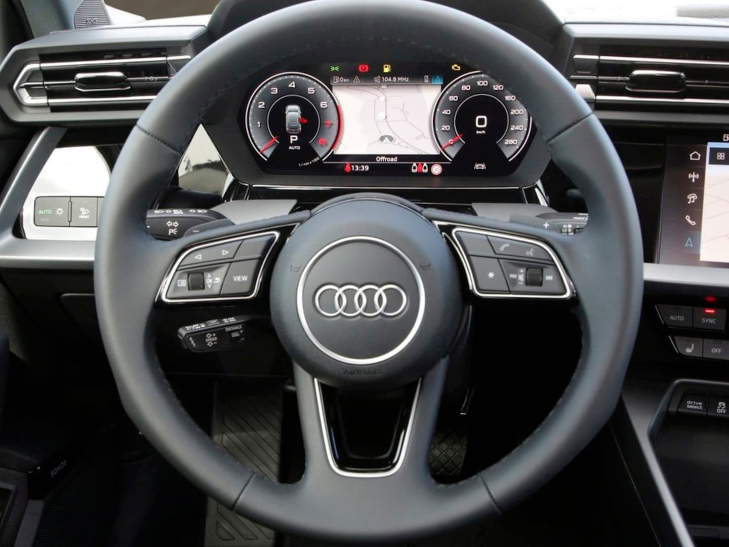 Bild über Audi A3 Sportback S line TFSI quattro 150 kW S tronic - für weitere Informationen kontaktieren Sie den Audi Partner