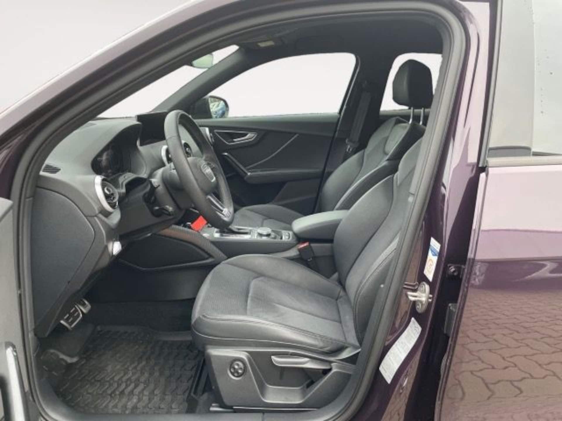 Audi Q2 S line