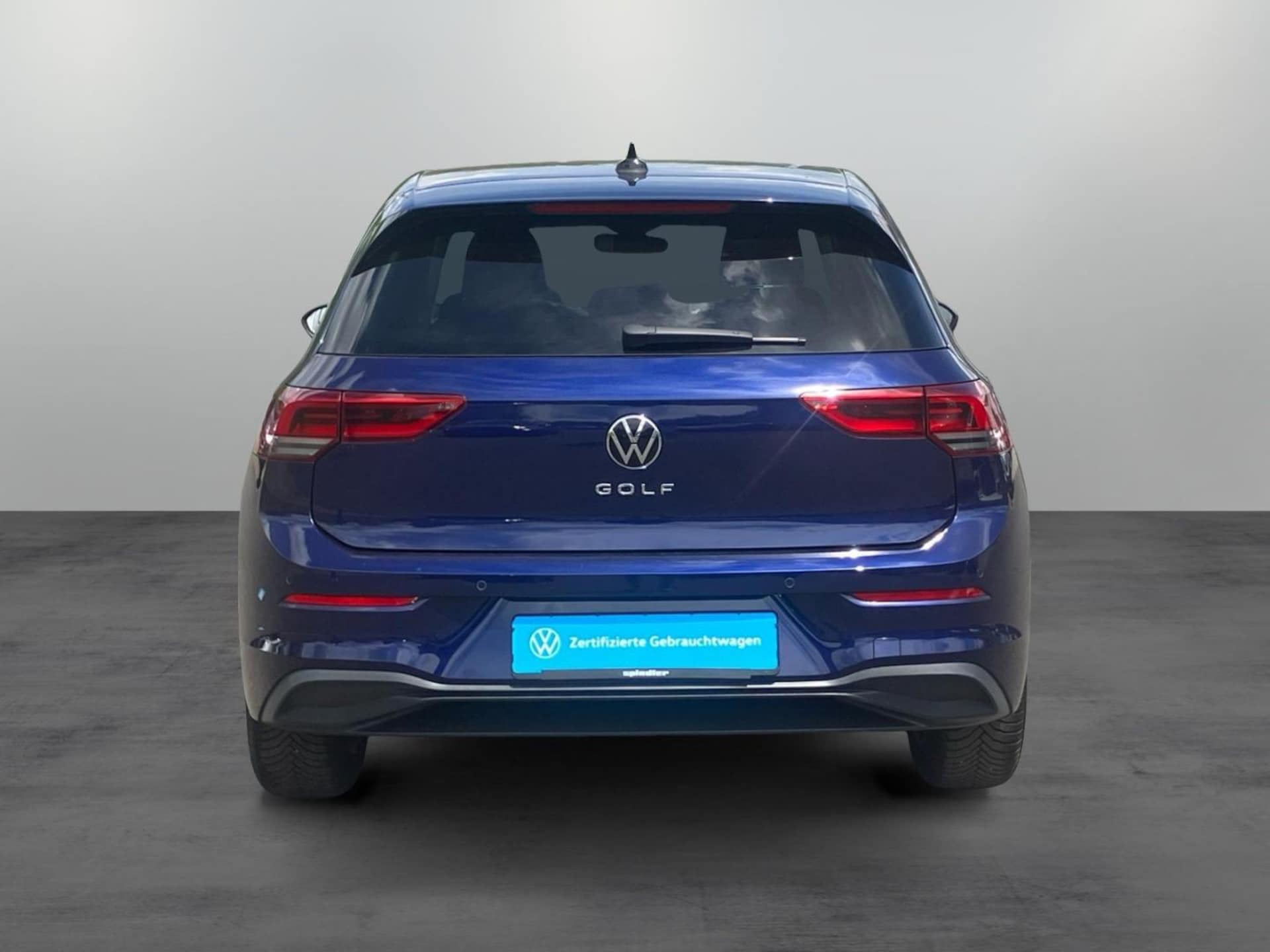 Volkswagen Golf Life
