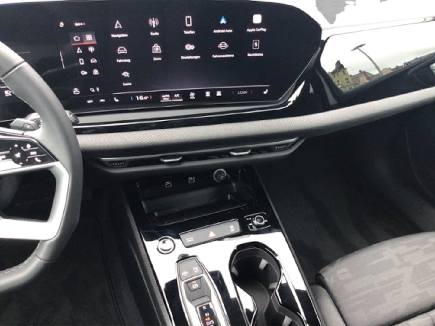 Bild über Audi A5 Avant TDI 150 kW S tronic - für weitere Informationen kontaktieren Sie den Audi Partner