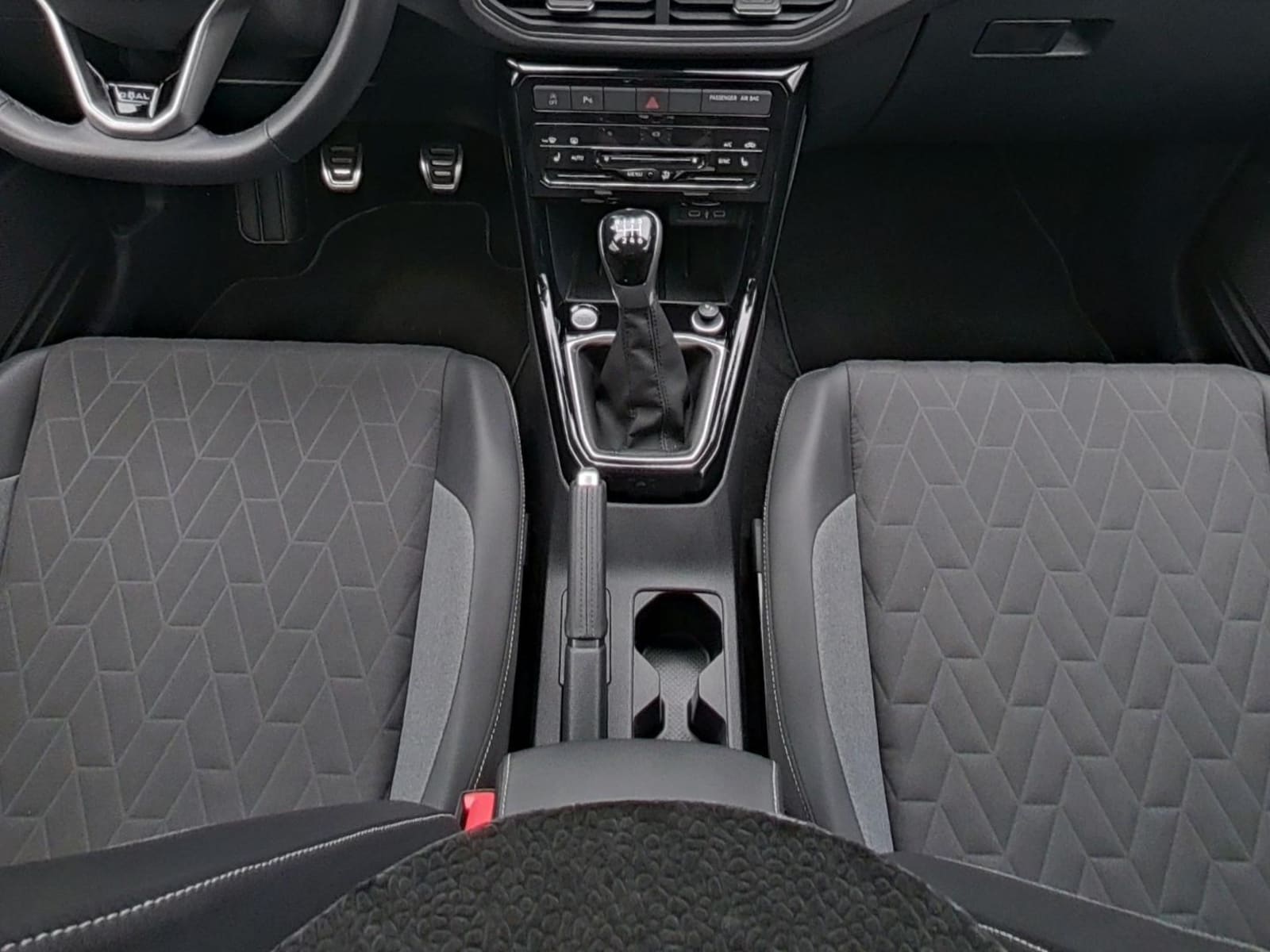 Volkswagen T-Cross – Bild 15