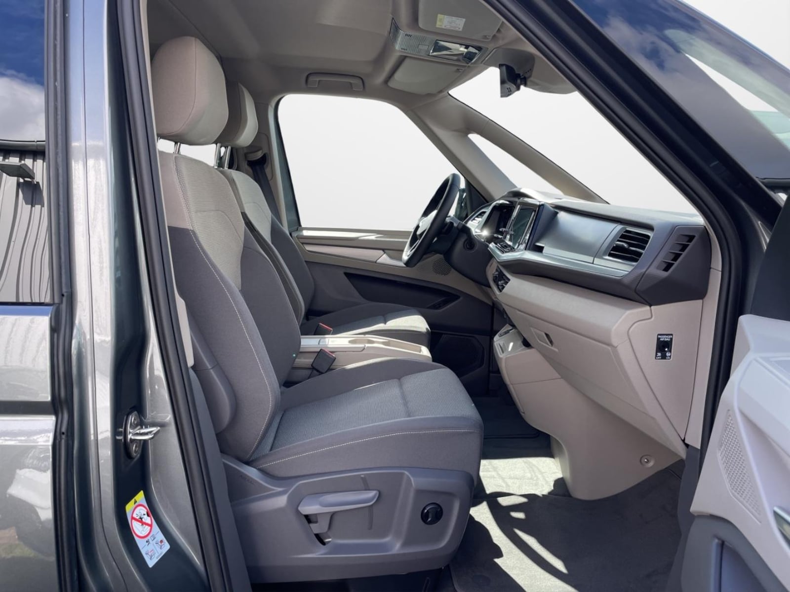 Volkswagen Multivan Langversion – Bild 14