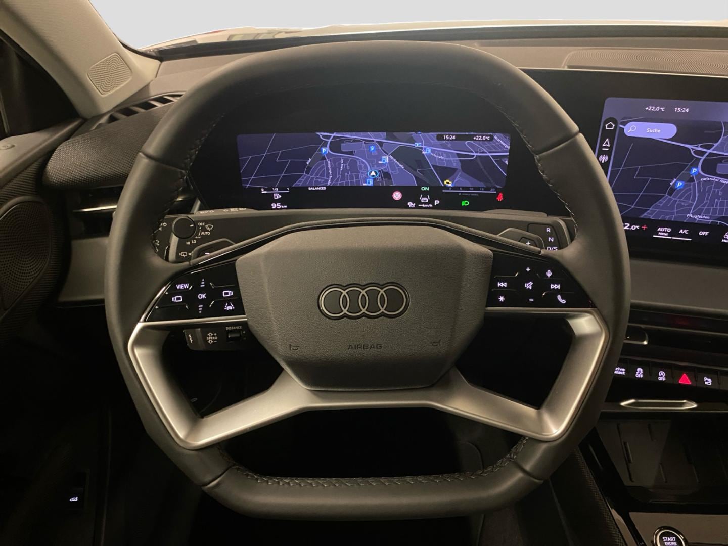 Bild über Audi Q3 SUV TFSI 110 kW S tronic - für weitere Informationen kontaktieren Sie den Audi Partner