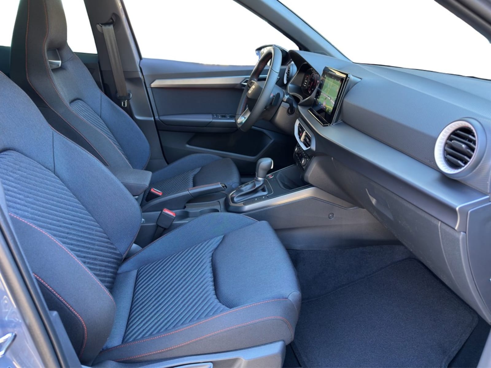 SEAT Arona – Bild 8