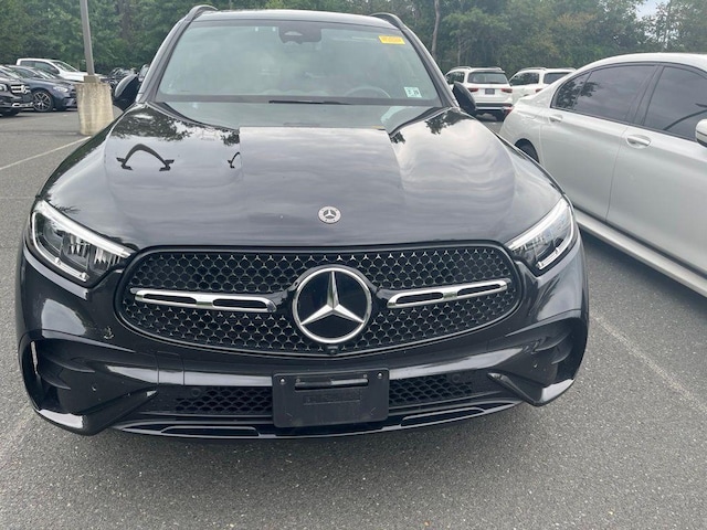 2024 Mercedes-Benz GLC 300