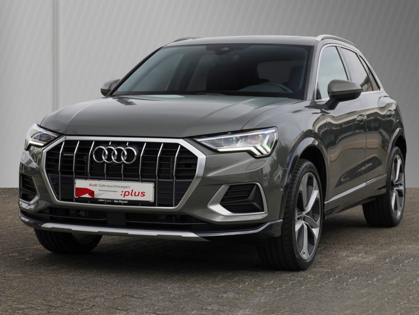 Bild über Audi Q3 TFSI quattro 140 kW S tronic - für weitere Informationen kontaktieren Sie den Audi Partner
