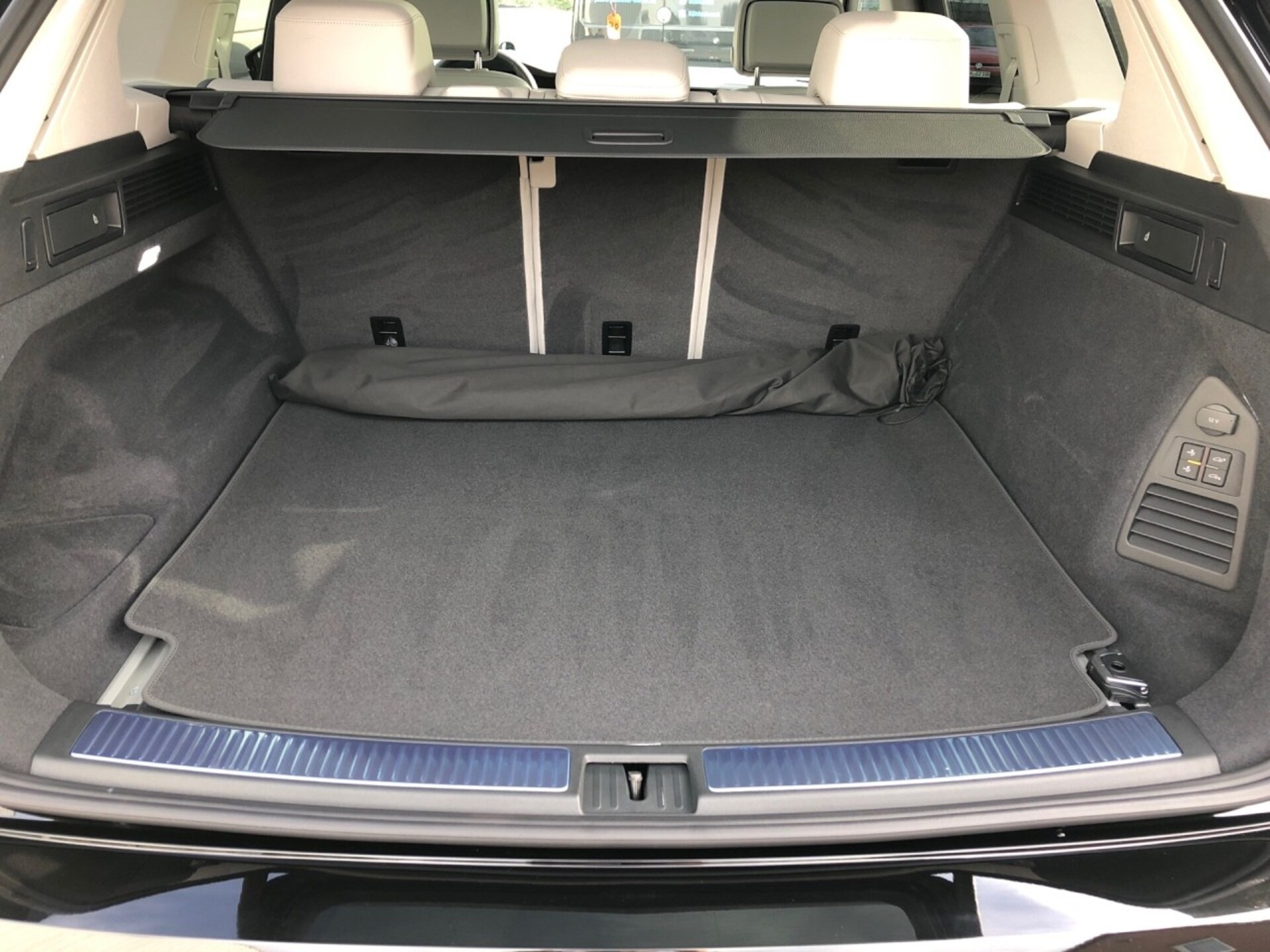 Volkswagen Touareg Elegance