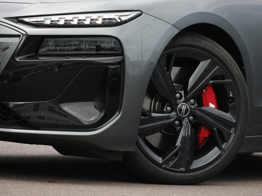 Audi S6 Avant e-tron