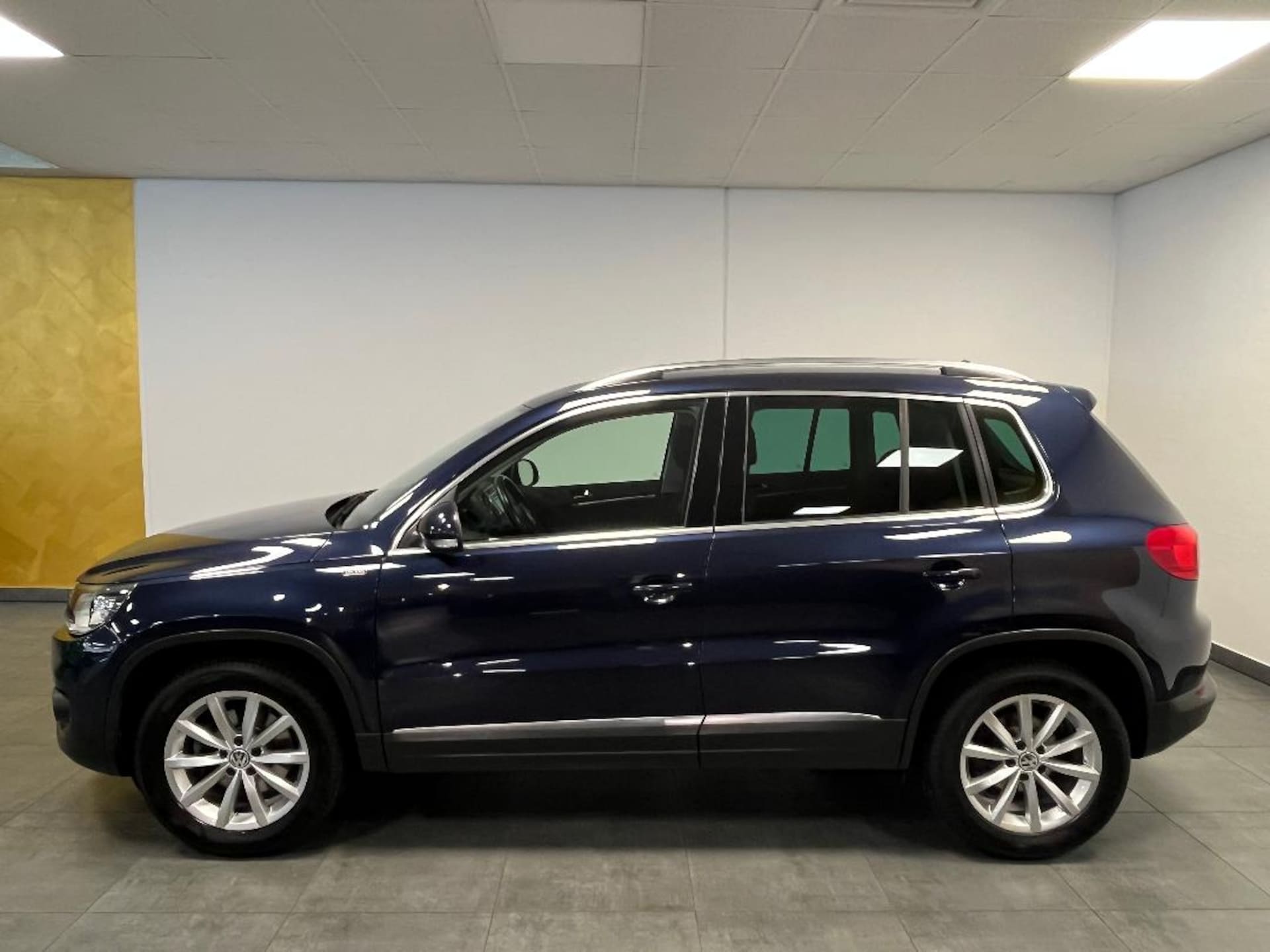 Volkswagen Tiguan LOUNGE Sport & Style