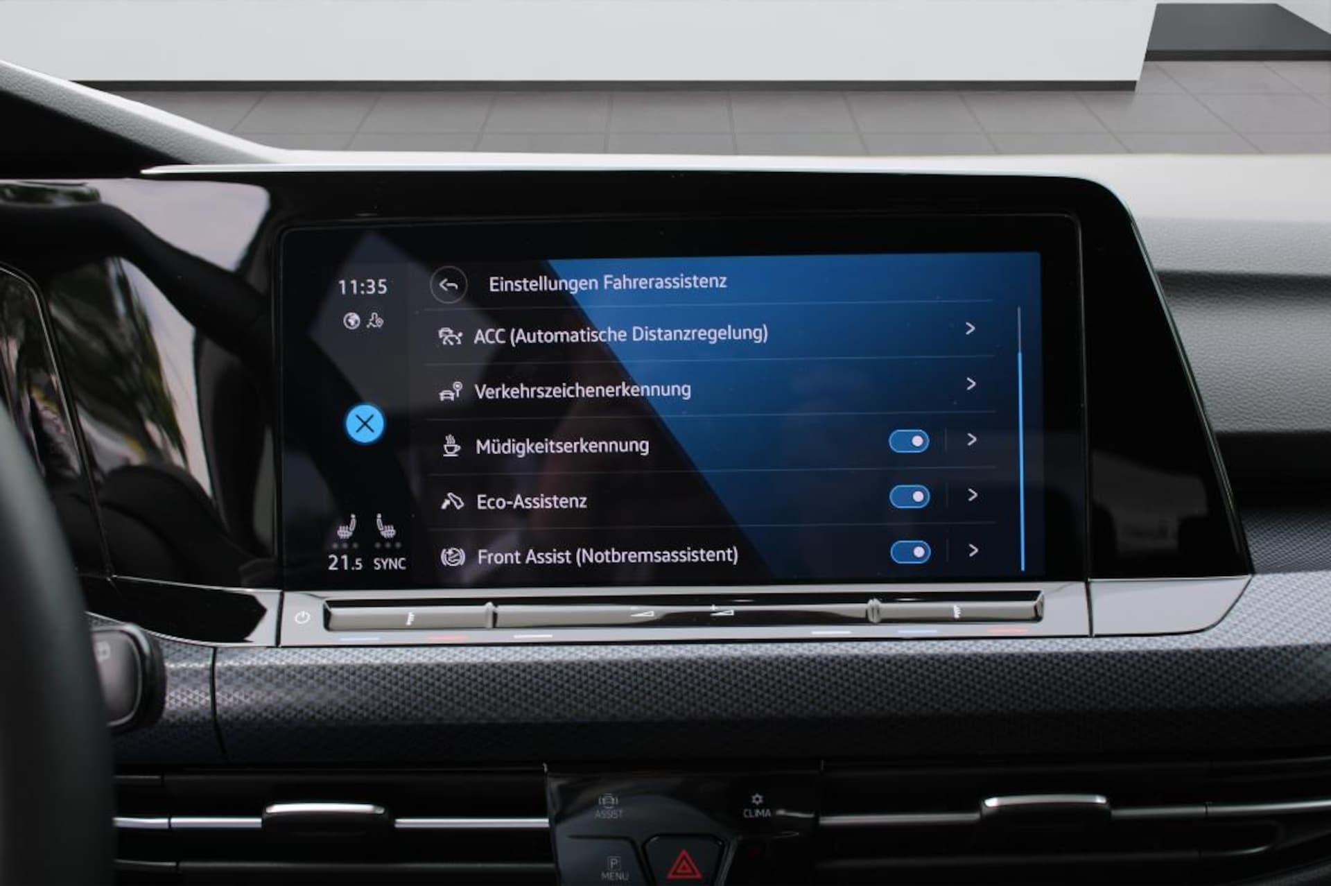 Volkswagen Golf United