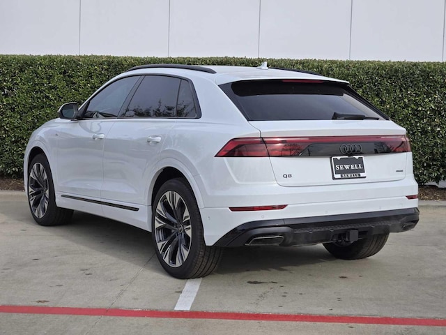 2026 Audi Q8