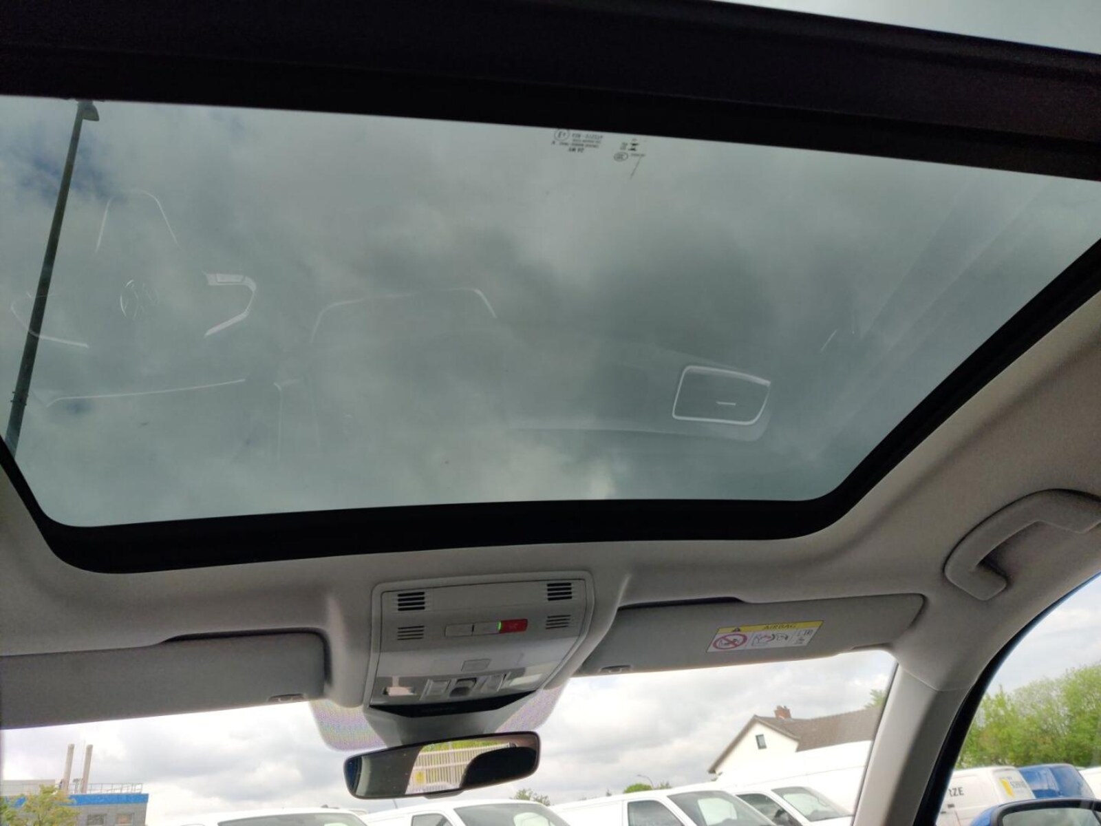 Volkswagen T-Roc – Bild 18
