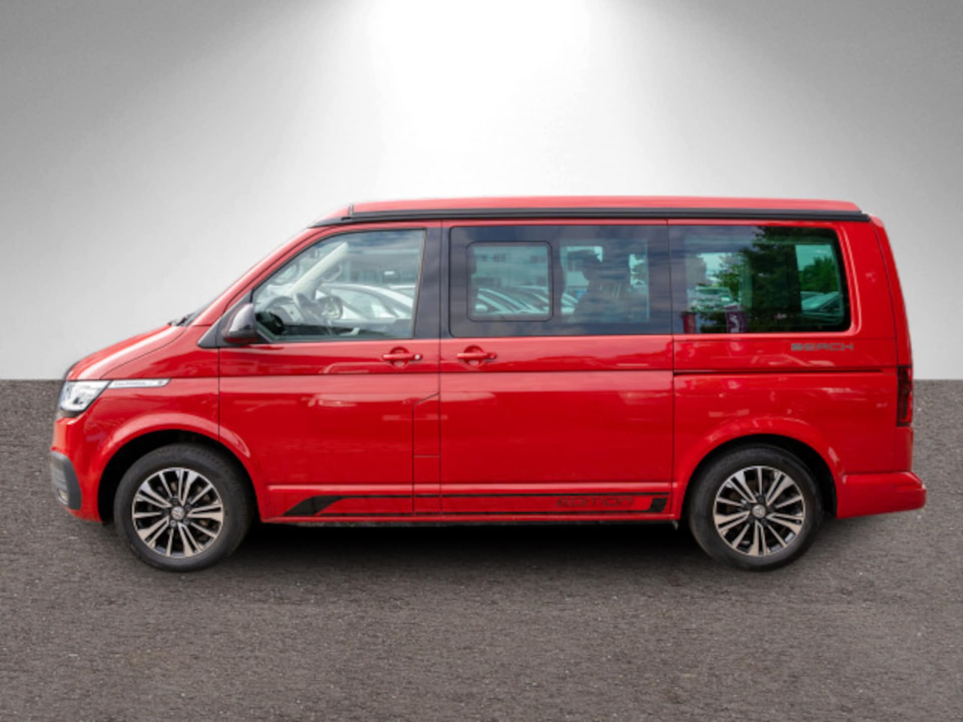 Volkswagen T6.1 California Beach
