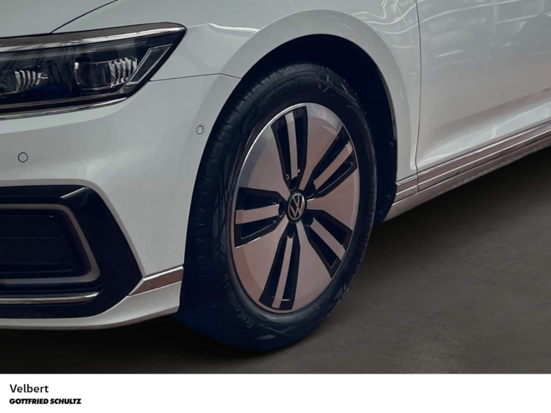 Volkswagen Passat Variant GTE