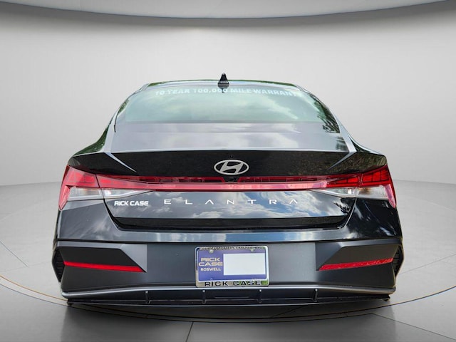 2025 Hyundai Elantra